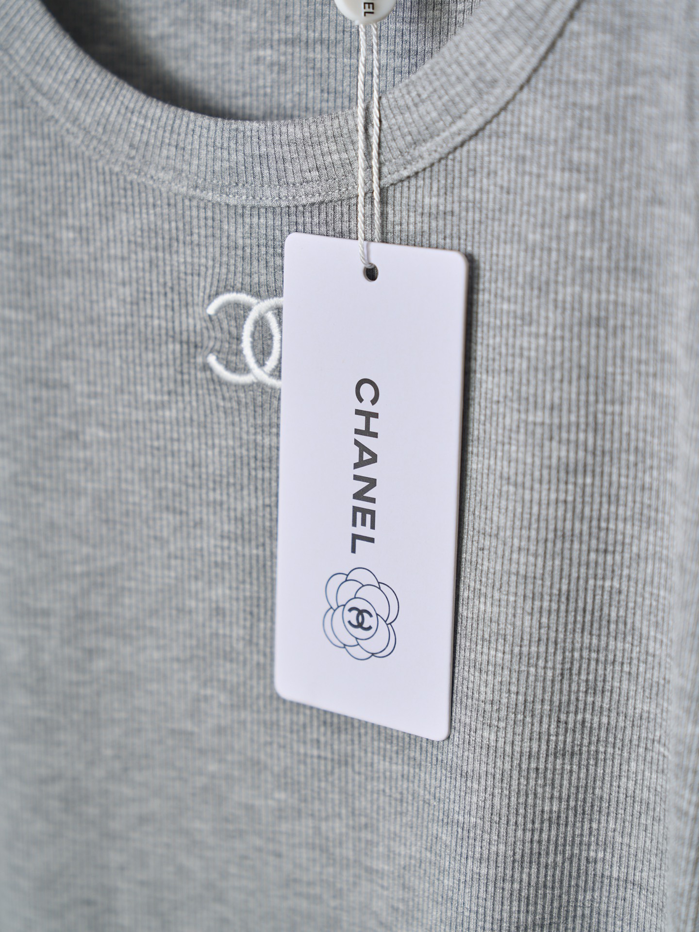 Chanel 双C小香刺绣弹力背心女款