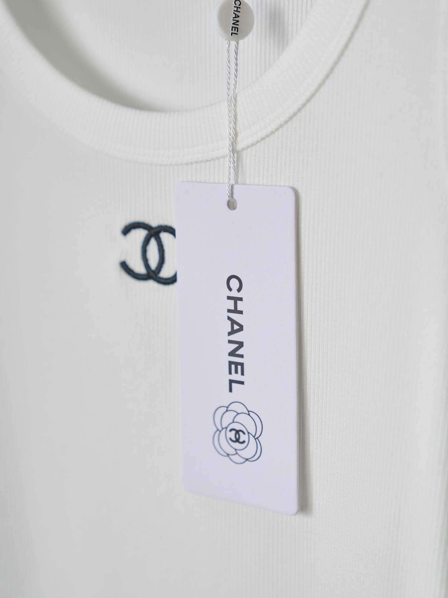 Chanel 双C小香刺绣弹力背心女款