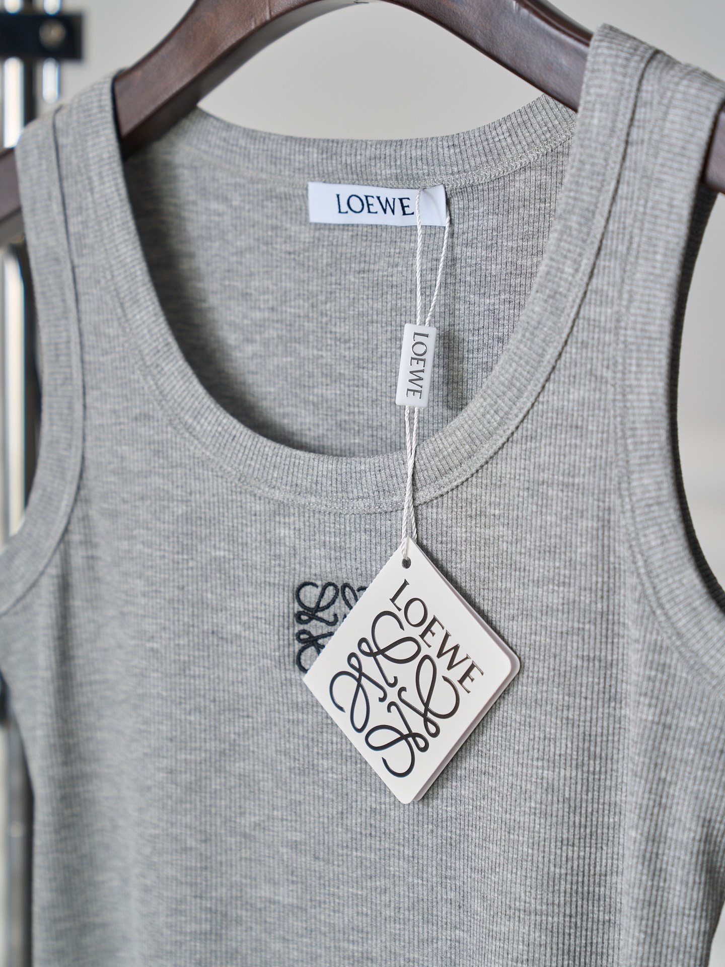 Loewe Anagram logo刺绣弹力背心女款