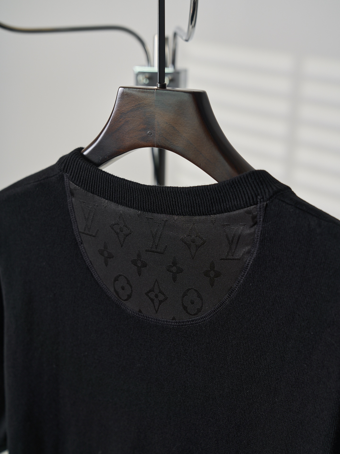 Louis Vuitton MONOGRAM老花锦纶嵌饰圆领短袖T恤