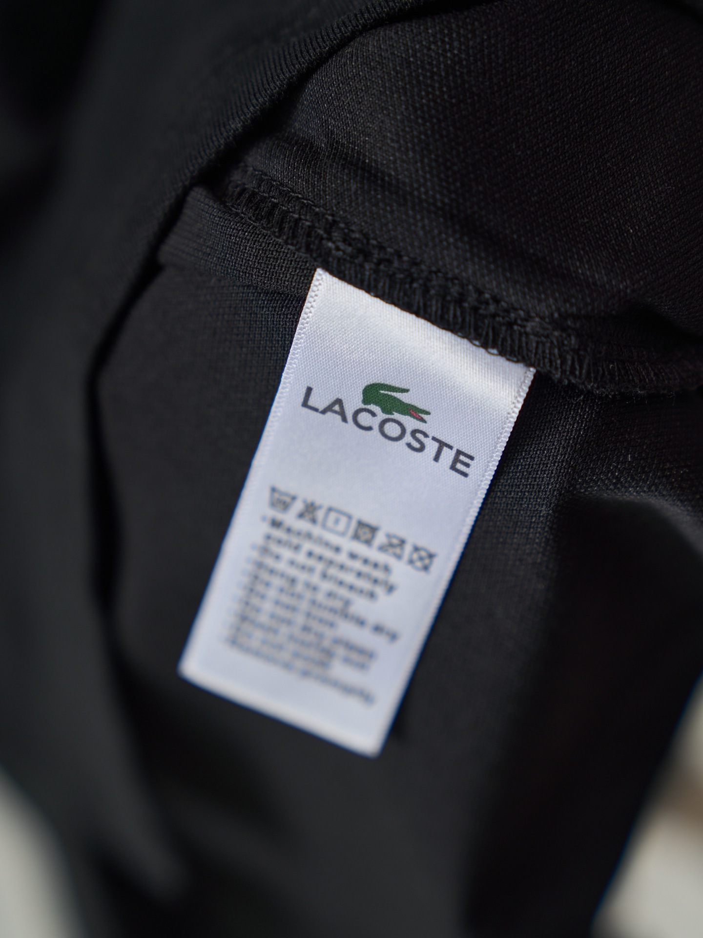 Lacoste 鳄鱼徽标刺绣短袖Polo衫