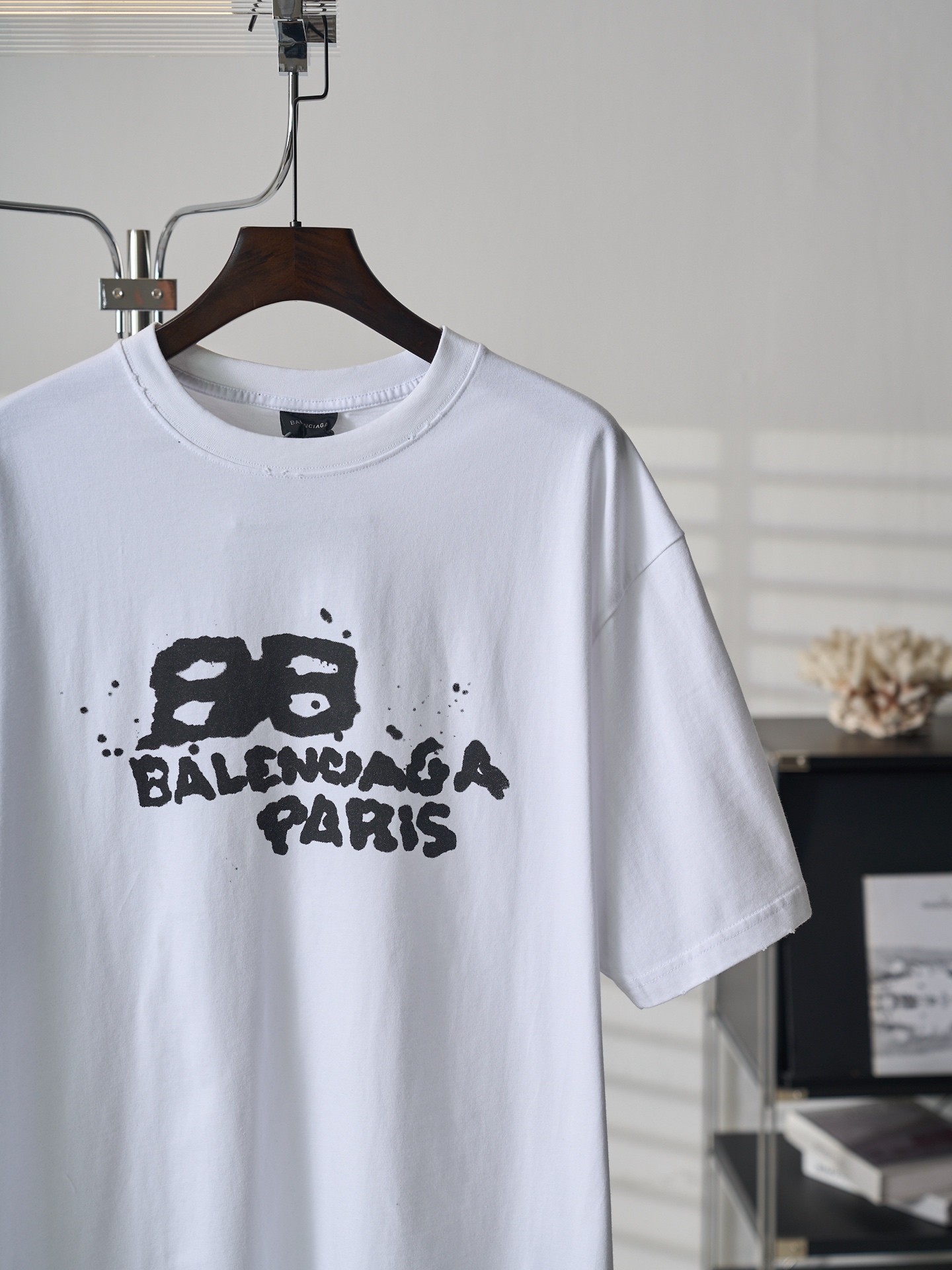 Balenciaga BB模糊印花圆领短袖T恤