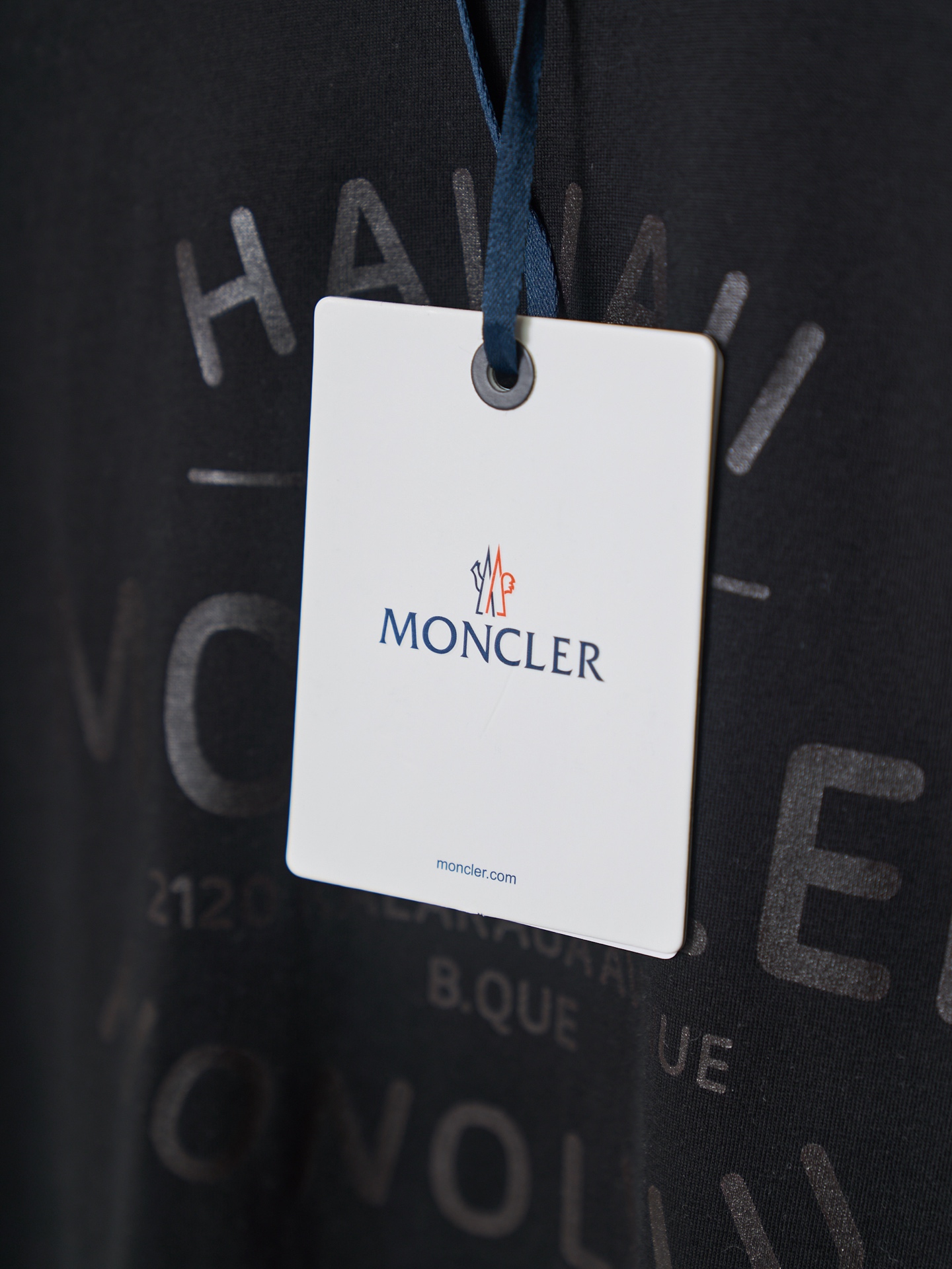 Moncler 字母徽章印花圆领短袖T恤