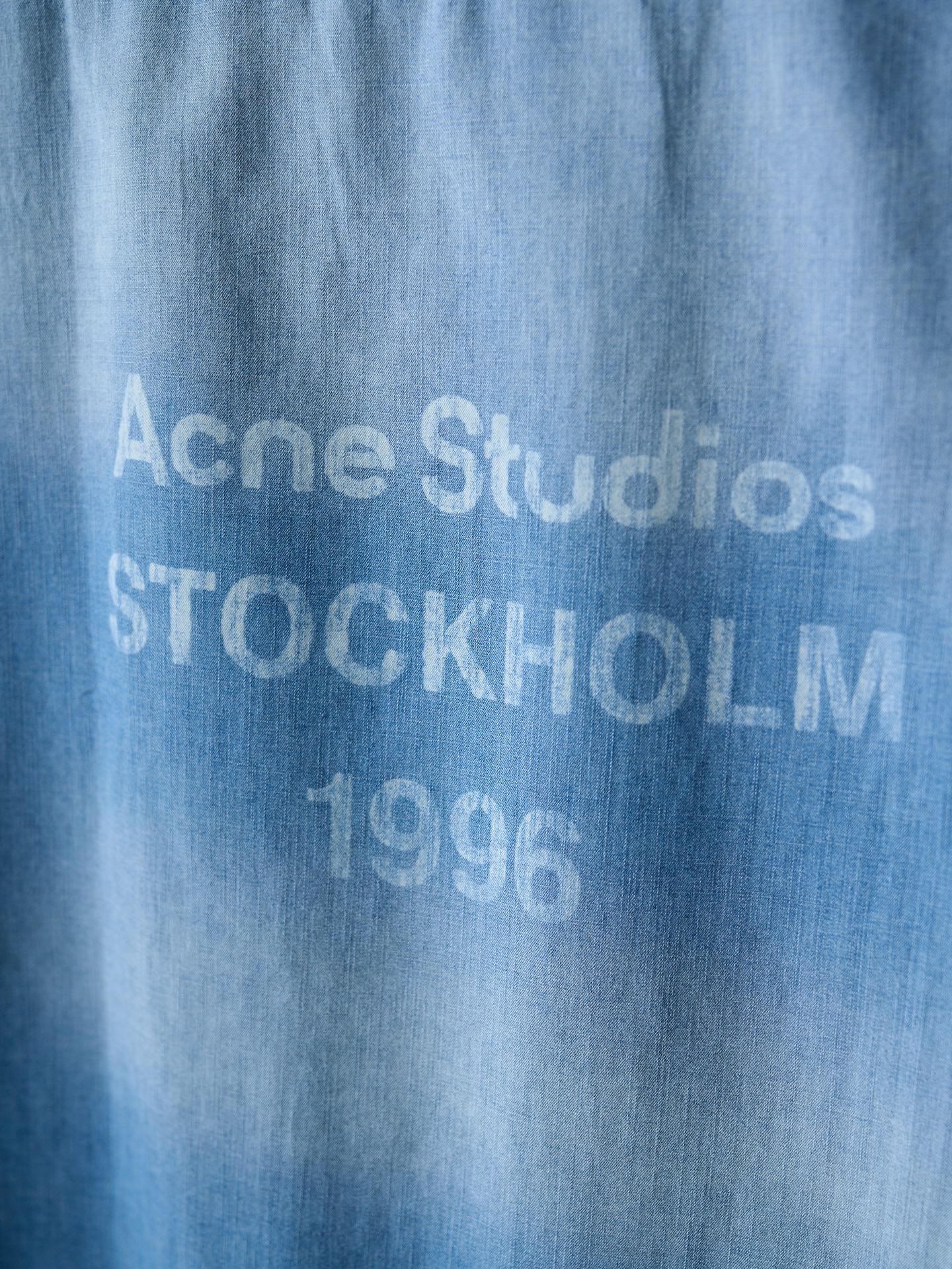 Dior Studios 1996系列徽标纽扣短袖衬衫版本2
