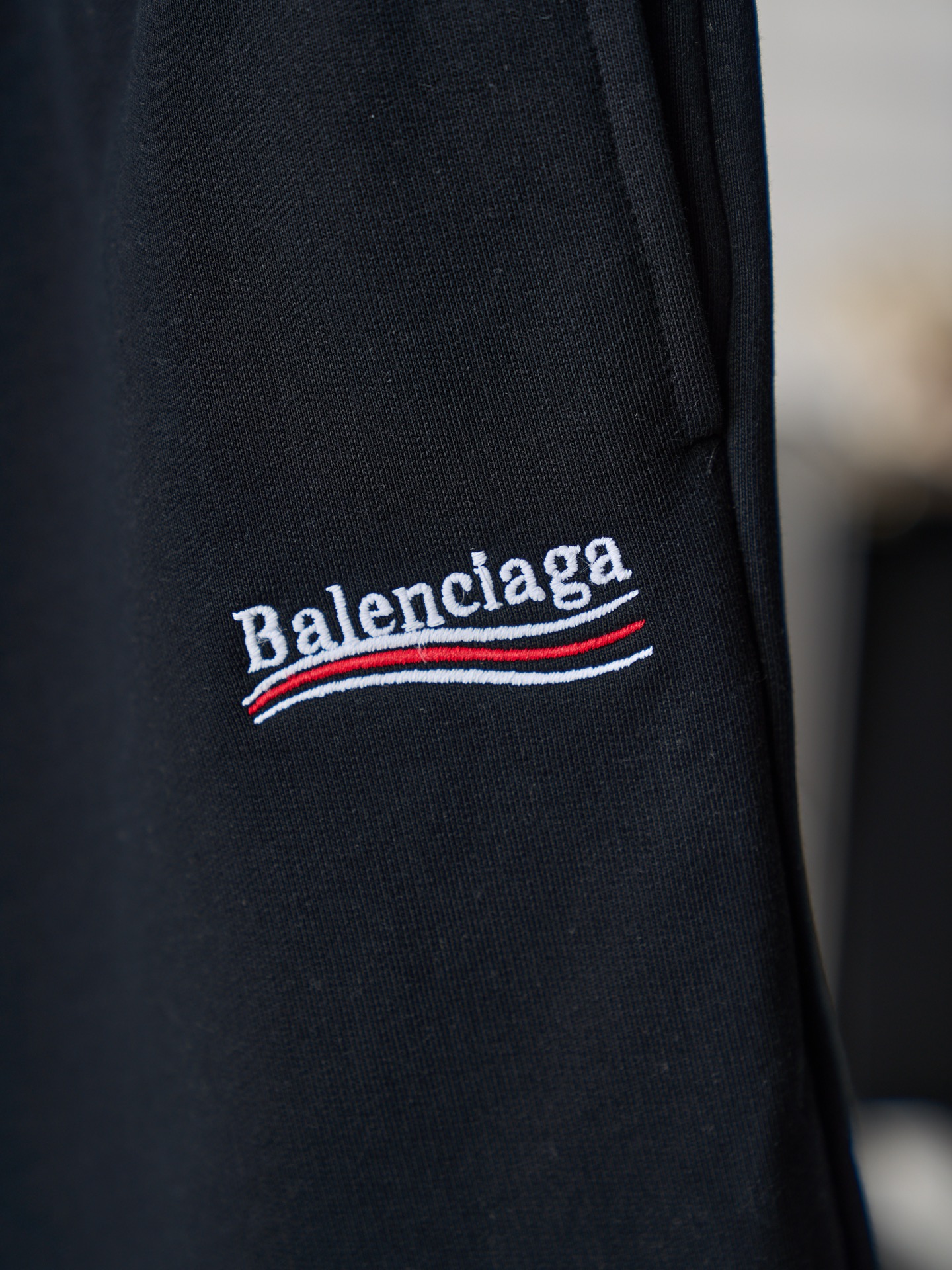 Balenciaga 可乐徽标刺绣短裤