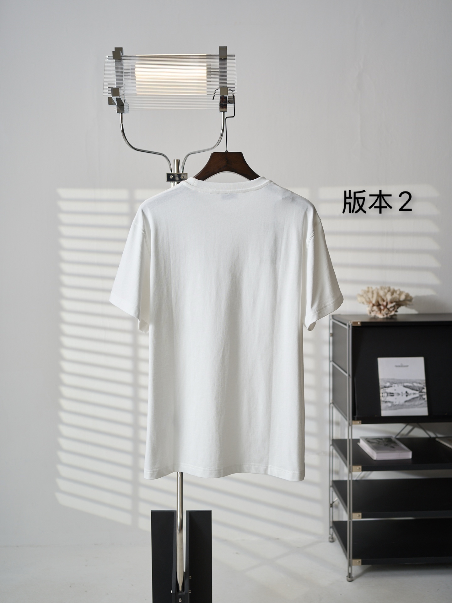 Burberry 金属马术徽标棉质圆领短袖T恤版本2