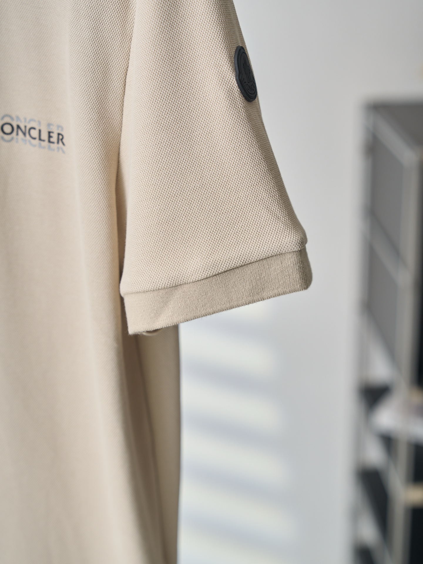 Moncler 棉质徽标字母三粒扣短袖Polo衫