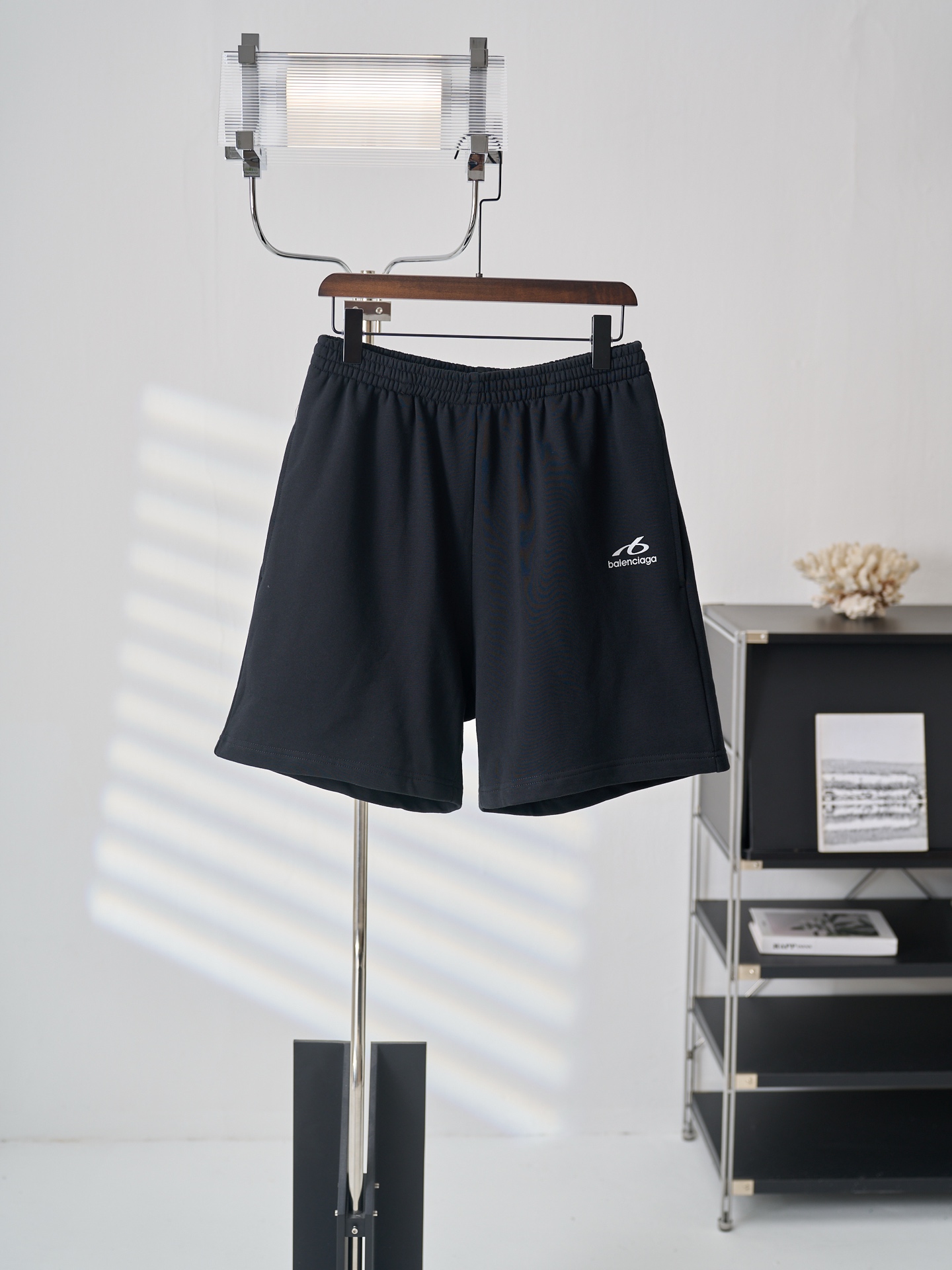 P170 [subasta actual] Balenciaga/Balenciaga pantalones cortos con cordón y estampado reflectante con etiqueta de anillo…