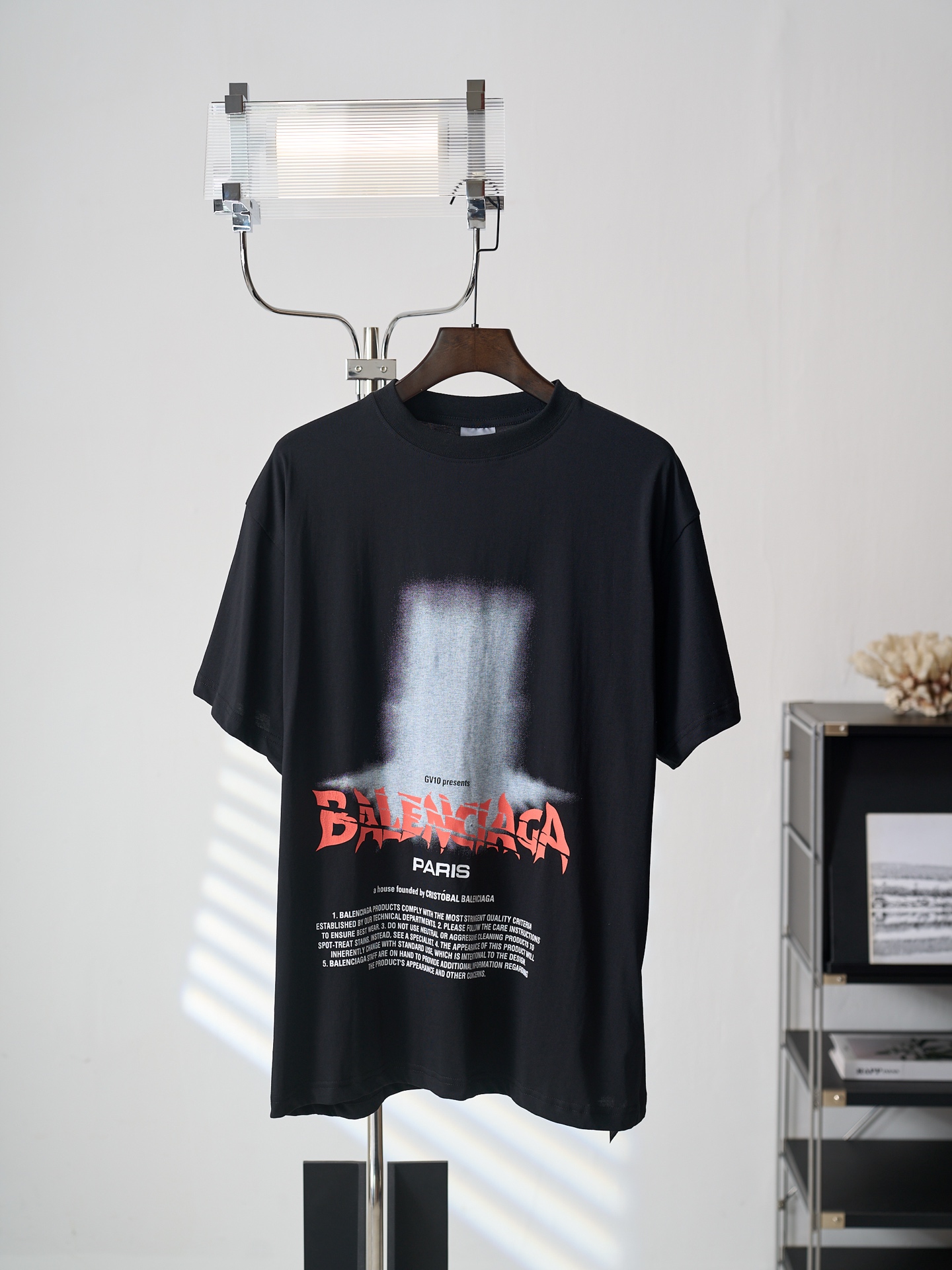 P125 [Subasta real] Balenciaga/Balenciaga Camiseta de manga corta con cuello redondo y estampado God's Gate [Listo en s…