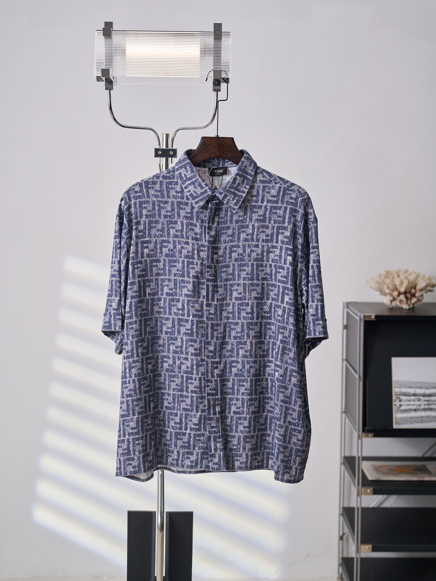 @195【Fotos del producto real】FENDI/芬迪 Camisa vaquera con logotipo FF estampado 【En stock】38 40 42 44 Comprada original …