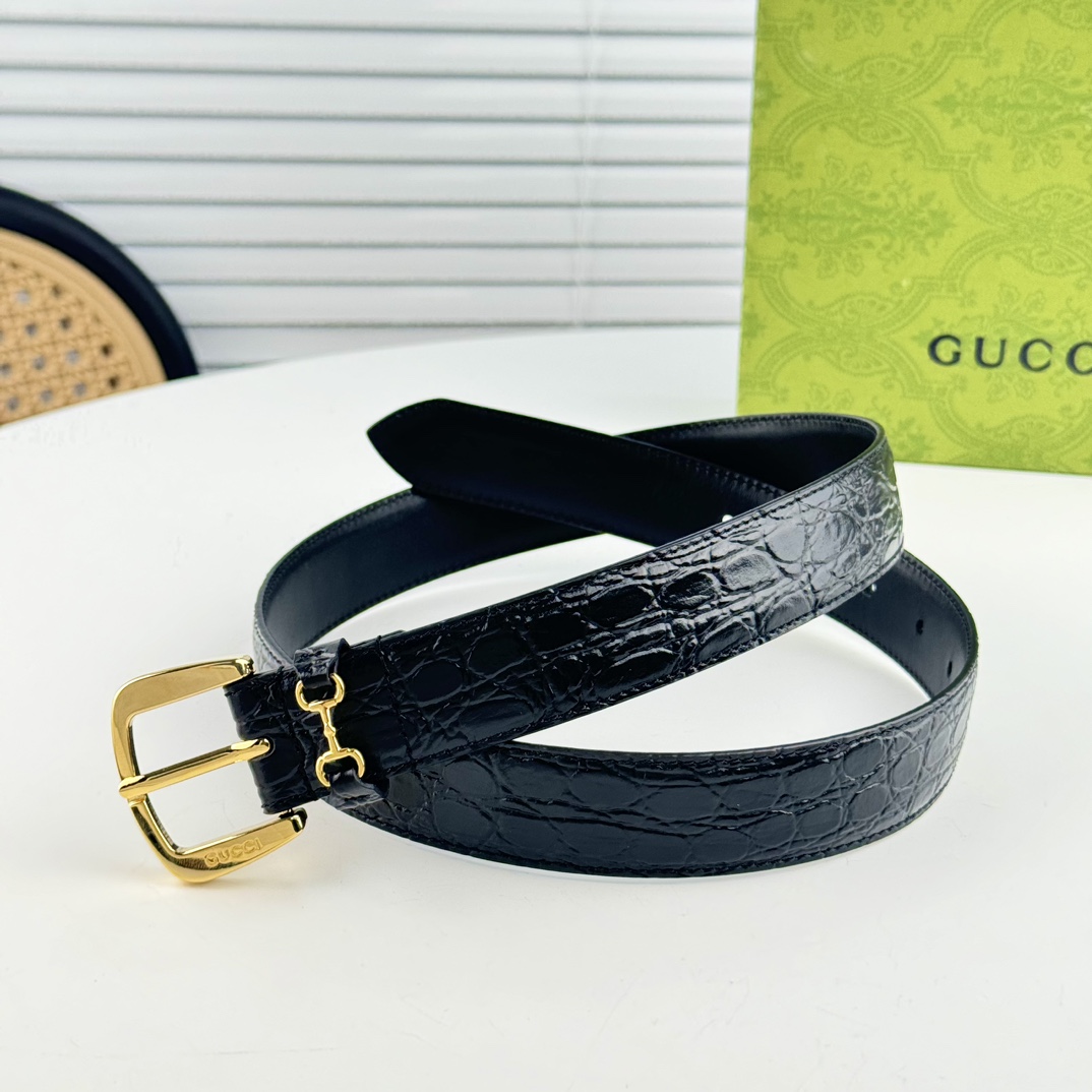 !gucci马衔扣腰带女士鳄鱼纹3cm