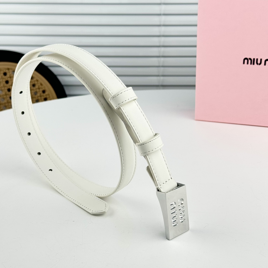 MIUMIU小腰带2cm裙装裤装搭配起来！精致优雅不撞款！