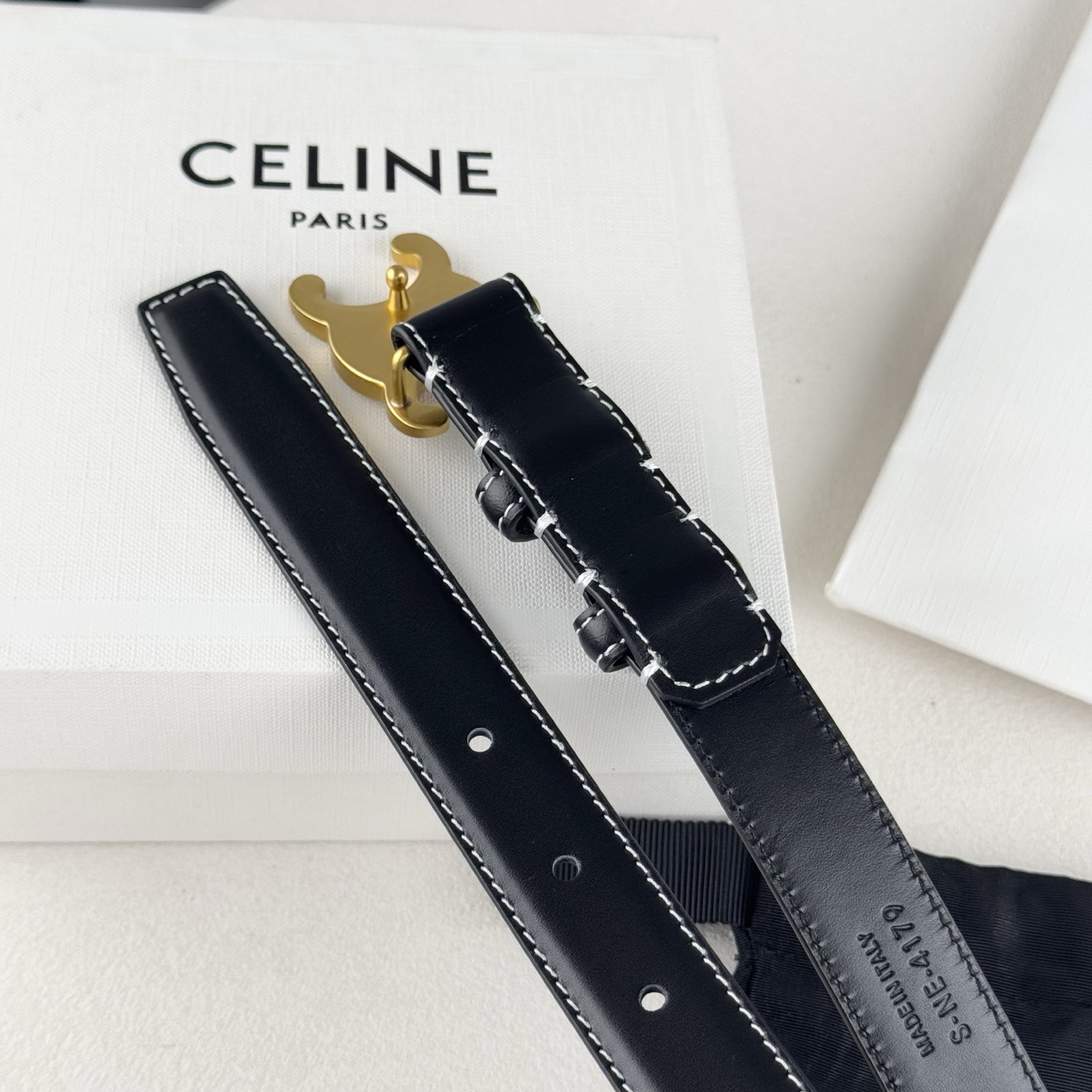 -Celin e新品立体浮标针扣女士腰带 意大利进口小牛皮 搭铜扣 宽度2.5