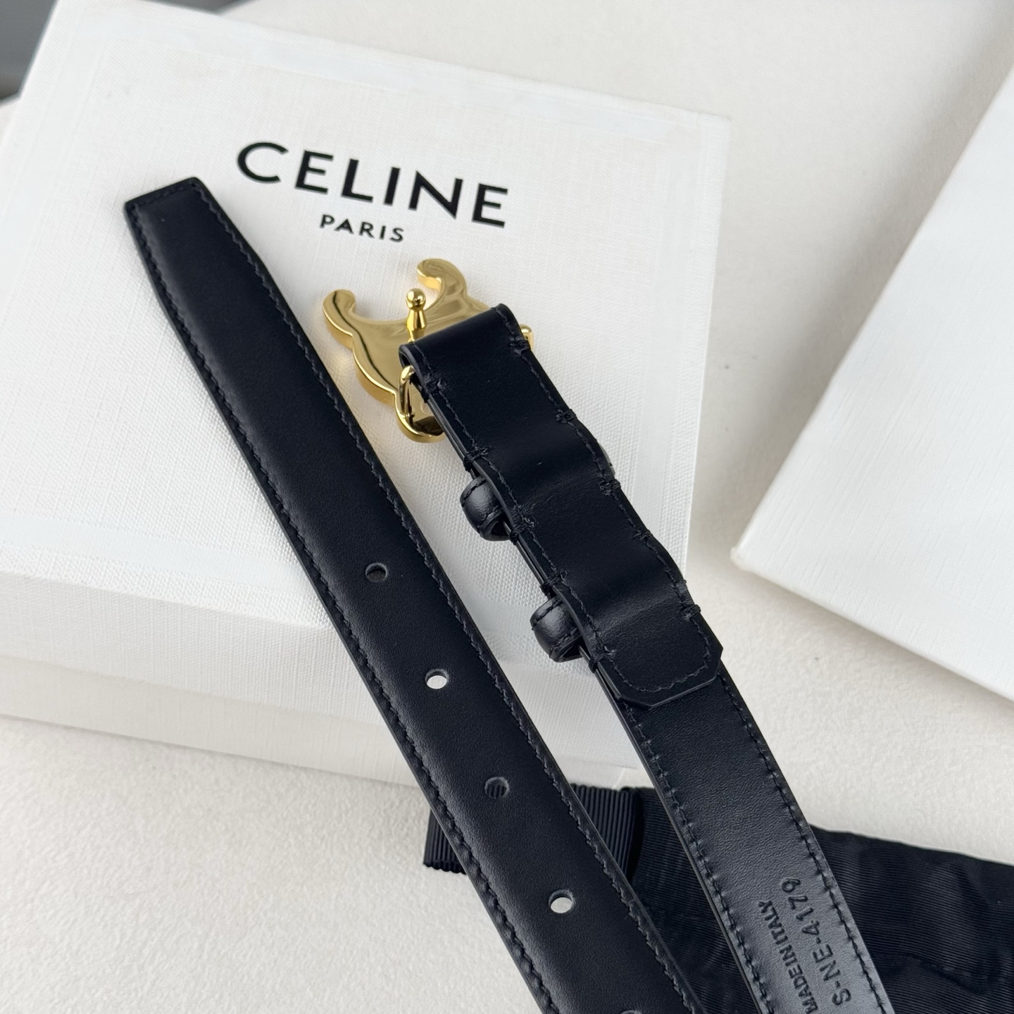 -Celin e新品立体浮标针扣女士腰带 意大利进口小牛皮 搭铜扣 宽度2.5