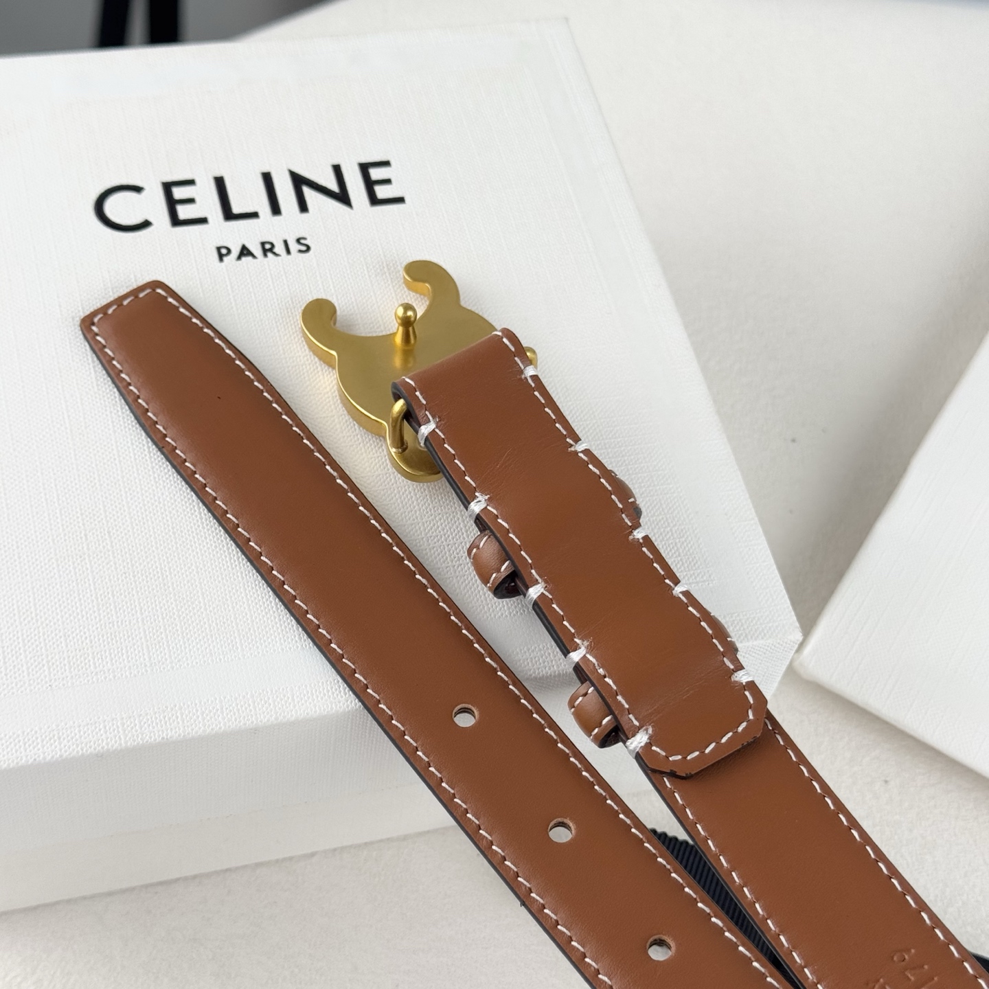 -Celin e新品立体浮标针扣女士腰带 意大利进口小牛皮 搭铜扣 宽度2.5