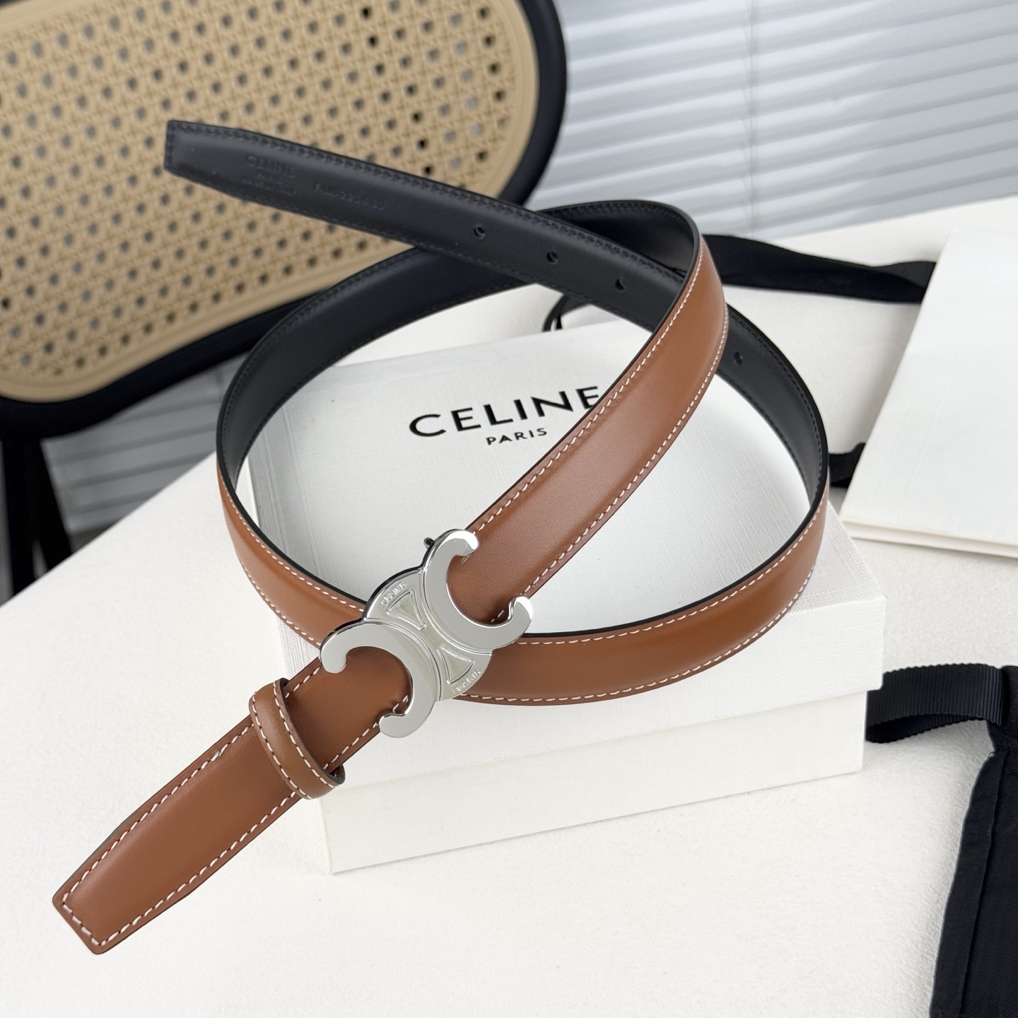 -Celin e新品立体浮标扣女士腰带 意大利进口小牛皮 搭铜扣 宽度2.5双面佩