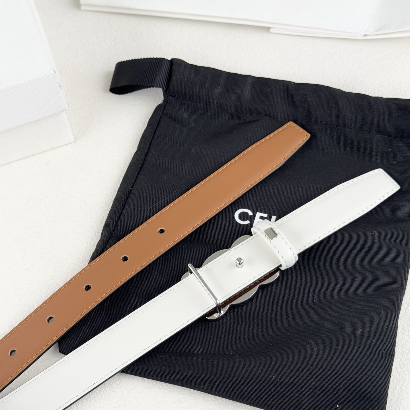 -Celin e新品立体浮标扣女士腰带 意大利进口小牛皮 搭铜扣 宽度2.5双面佩