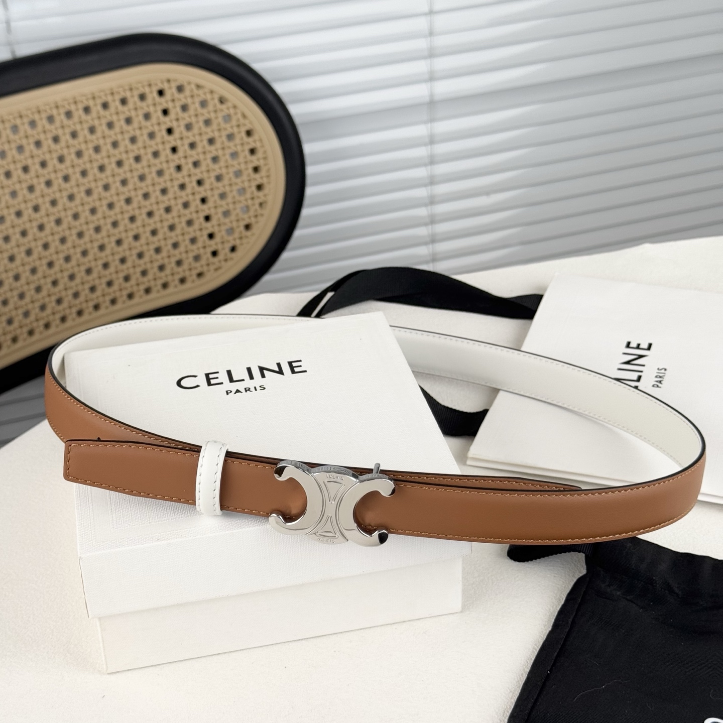 -Celin e新品立体浮标扣女士腰带 意大利进口小牛皮 搭铜扣 宽度2.5双面佩
