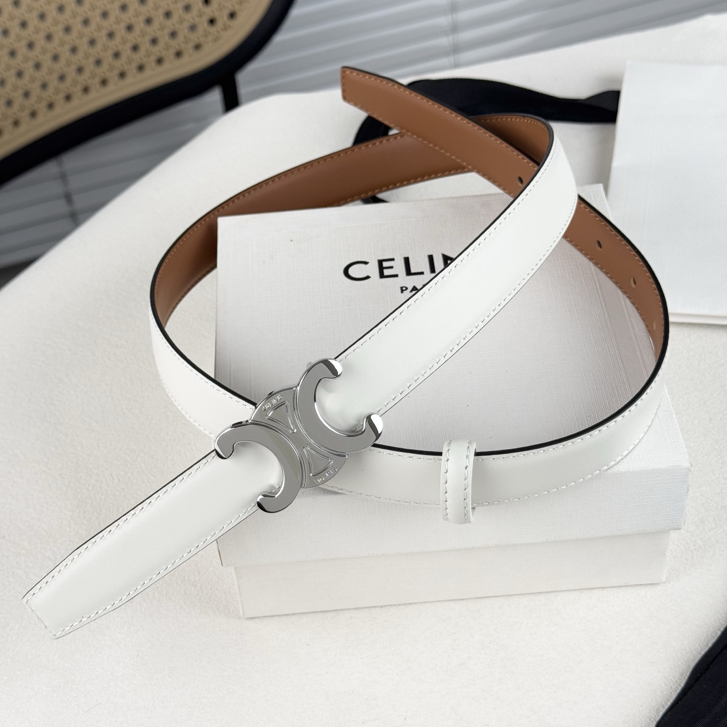 -Celin e新品立体浮标扣女士腰带 意大利进口小牛皮 搭铜扣 宽度2.5双面佩