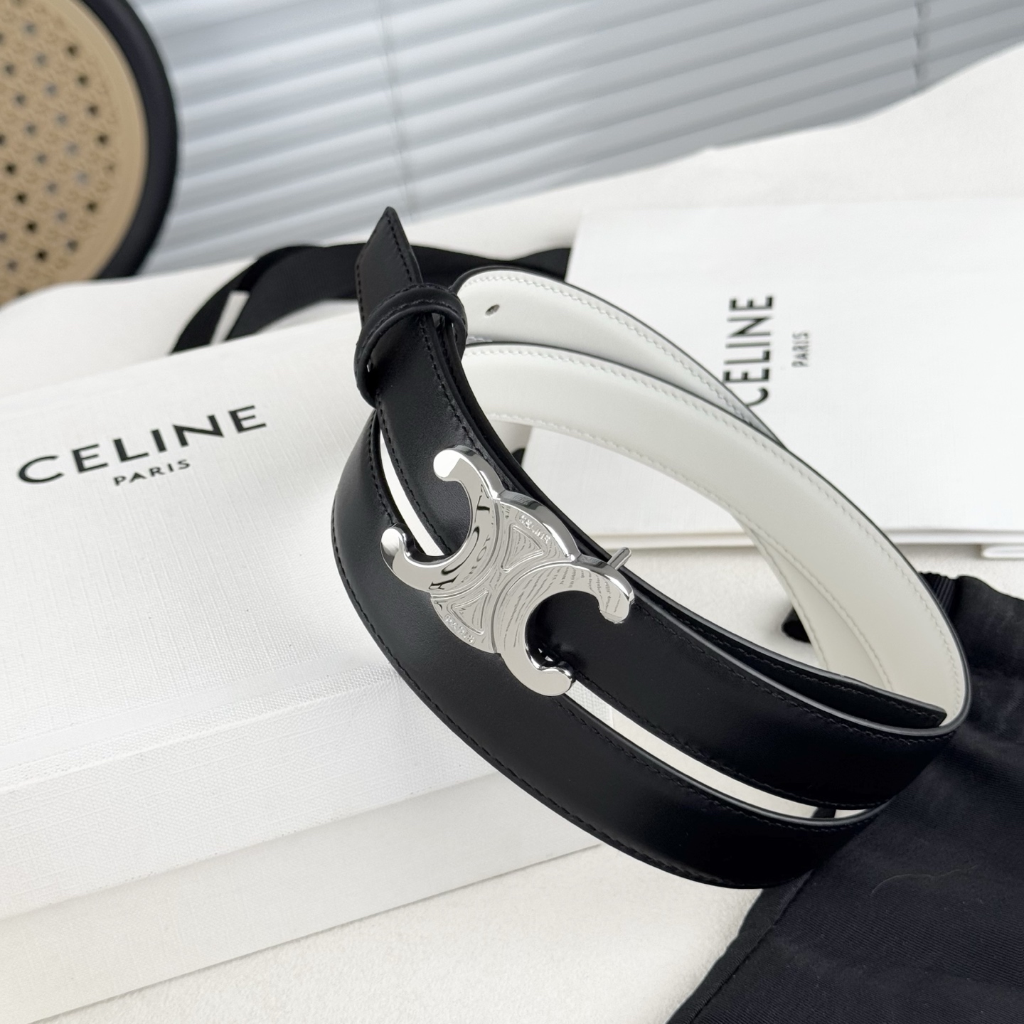 -Celin e新品立体浮标扣女士腰带 意大利进口小牛皮 搭铜扣 宽度2.5双面佩