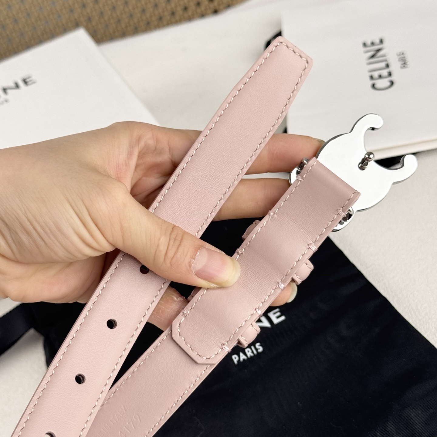 -Celin e新品立体浮标针扣女士腰带 意大利进口小牛皮 搭铜扣 宽度2.5