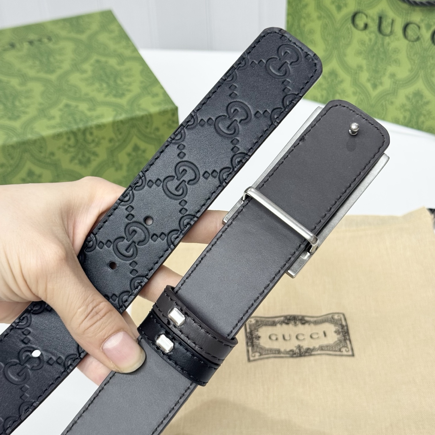 。 G家。适用商务休闲、正装、双面均可佩戴！3.5cm 最新款扣头，抛光扣头、时尚百搭
