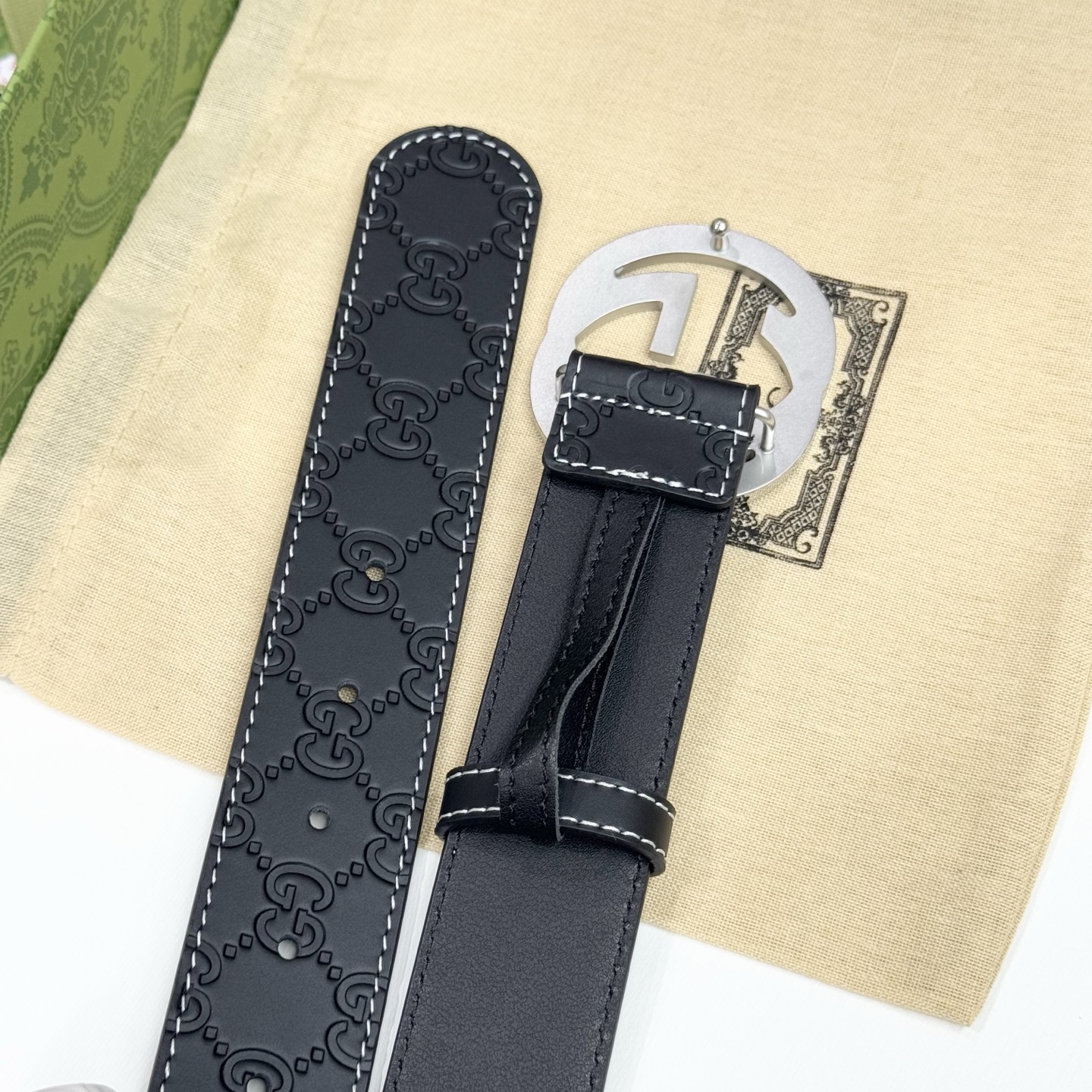 。古驰商务休闲、正装均可佩戴！3.8cm 最新款扣头，抛光扣头、时尚百搭