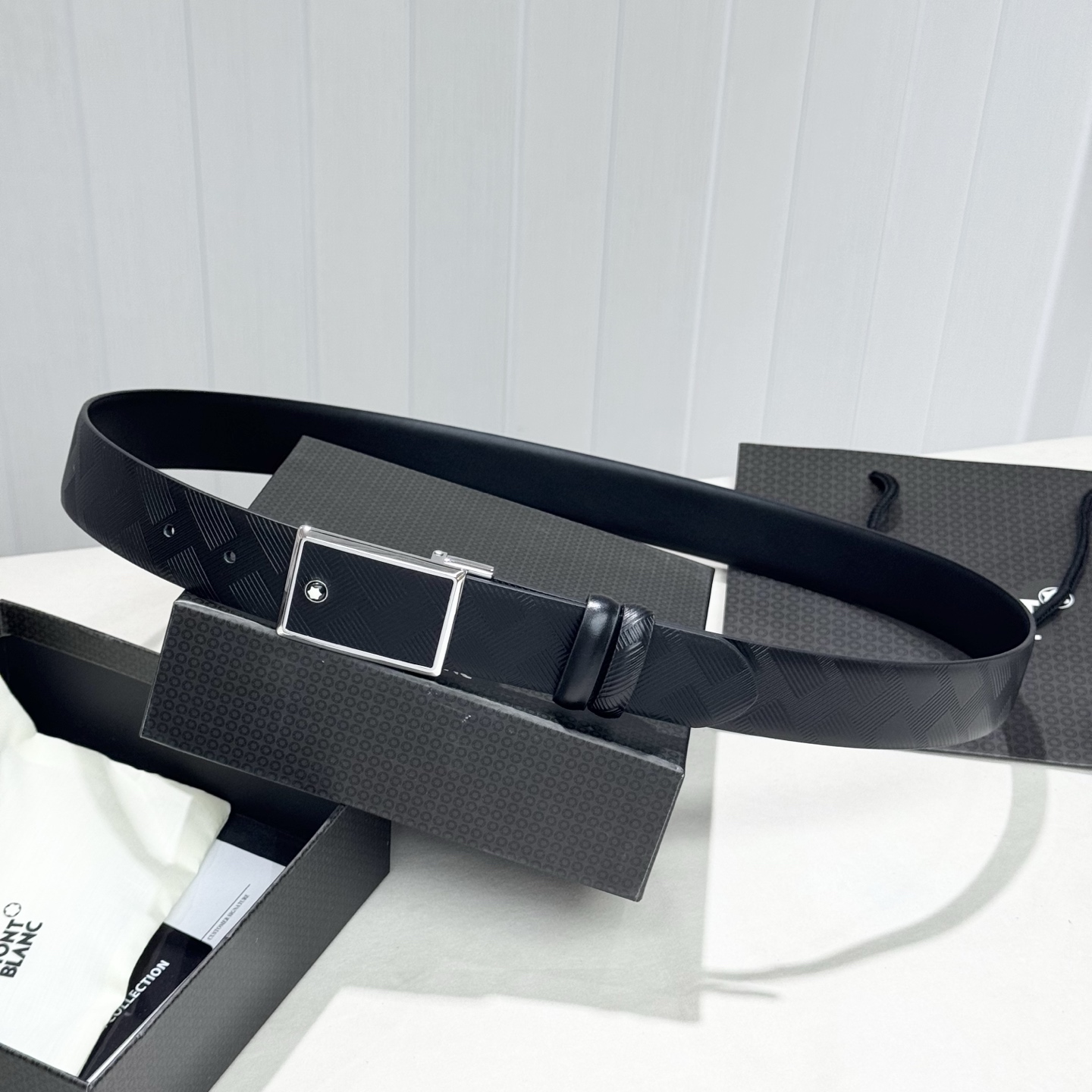 🎩🎩男士万宝龙🐲柔软细腻，百搭大方，宽3.5CM 、可裁剪款式官网同步，商务休闲均可使用！