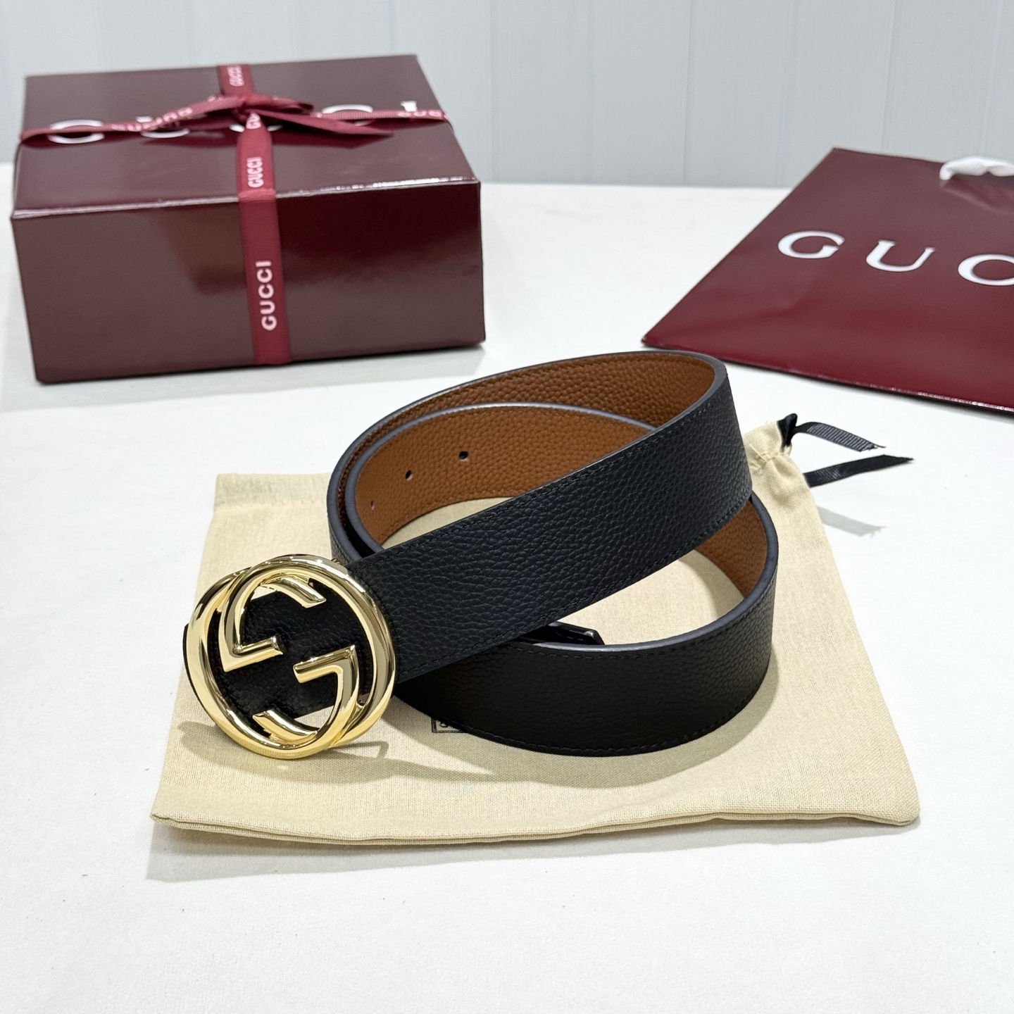 。 G家。商务休闲、正装均可佩戴！3.8cm 最新款扣头，抛光扣头、时尚百搭双面均可佩戴