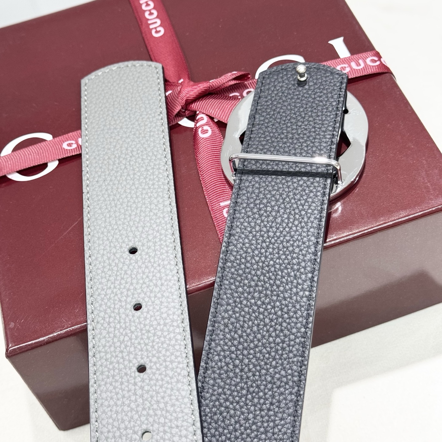 。 G家。商务休闲、正装均可佩戴！3.8cm 最新款扣头，抛光扣头、时尚百搭双面均可佩戴