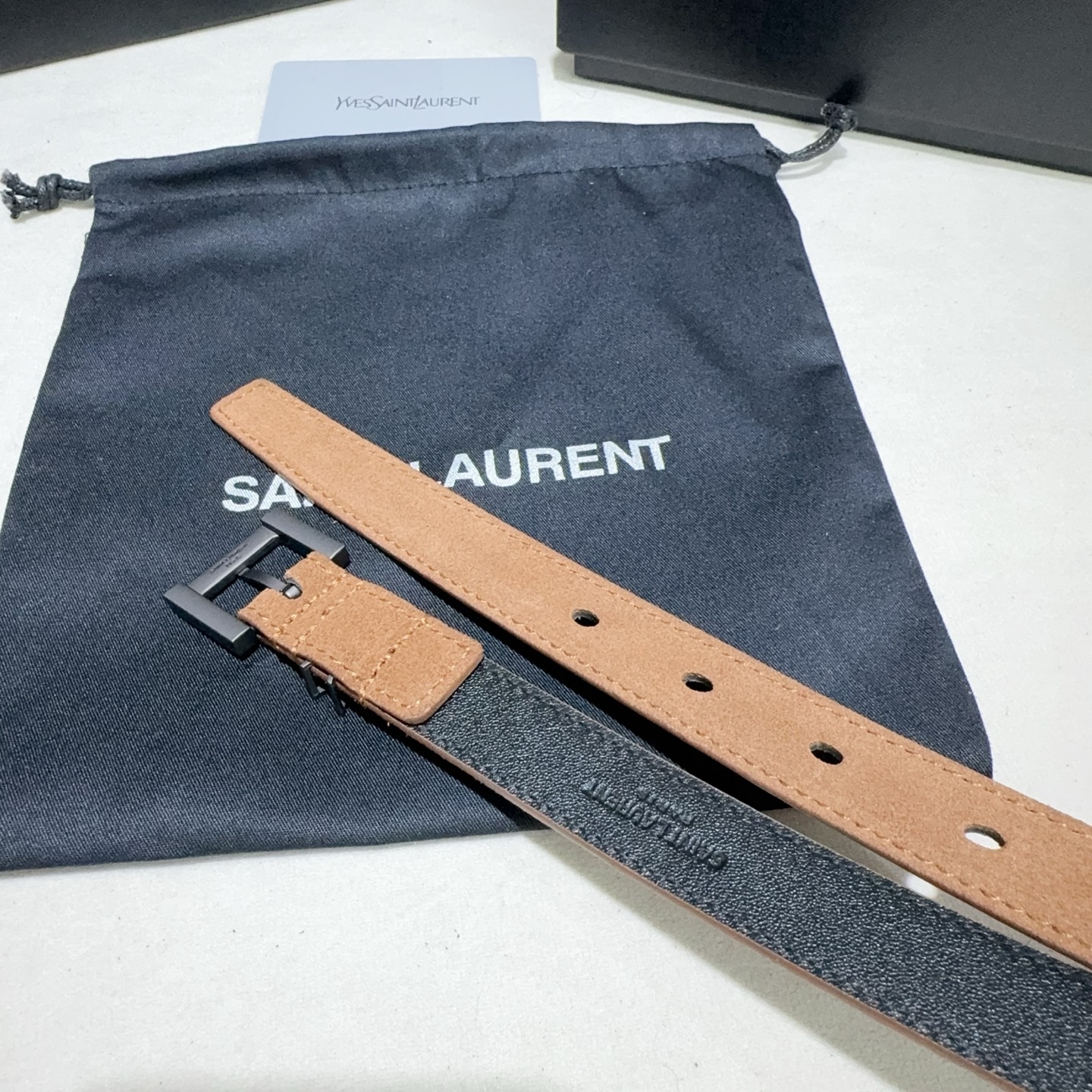 Saint Laurent圣罗兰 女士秋冬绒面腰带皮带 古金 古银 沙黑-Top High Quatity Cheap Sneakers Fashion Clothing Clothes Bags handbags Shoes of all Brand wholesale With The best Quality And Beautiful Price from China Factory Chinese suppliers wholesaler seller Saint Laurent圣罗兰 女士秋冬绒面腰带皮带 古金 古银 沙黑