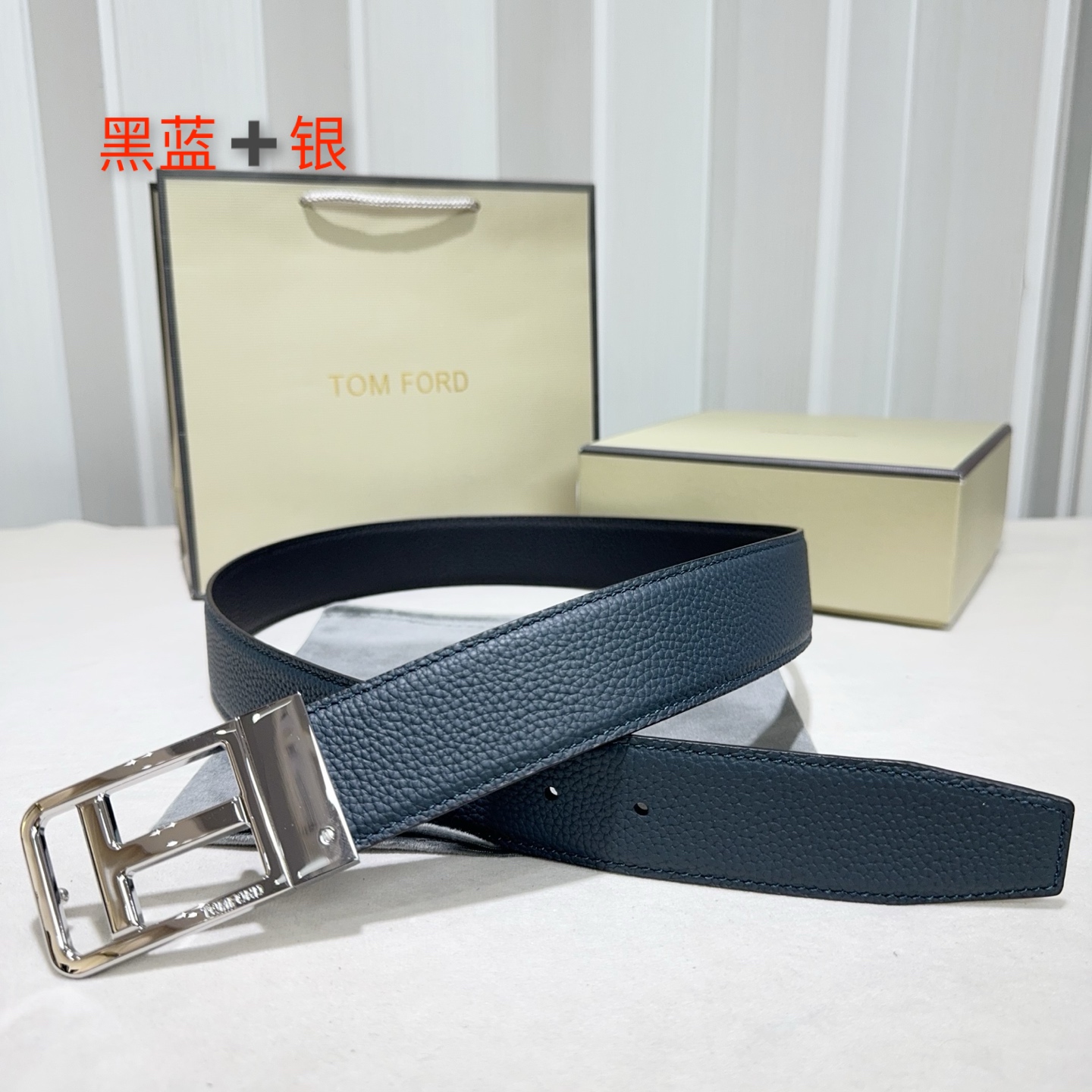 男士TF（汤尼.福特） 采用双面头层牛皮 Togo纹纯铜精品扣头打造 双面可用 黑配蓝 黑配咖啡金色 银色 抢色扣头