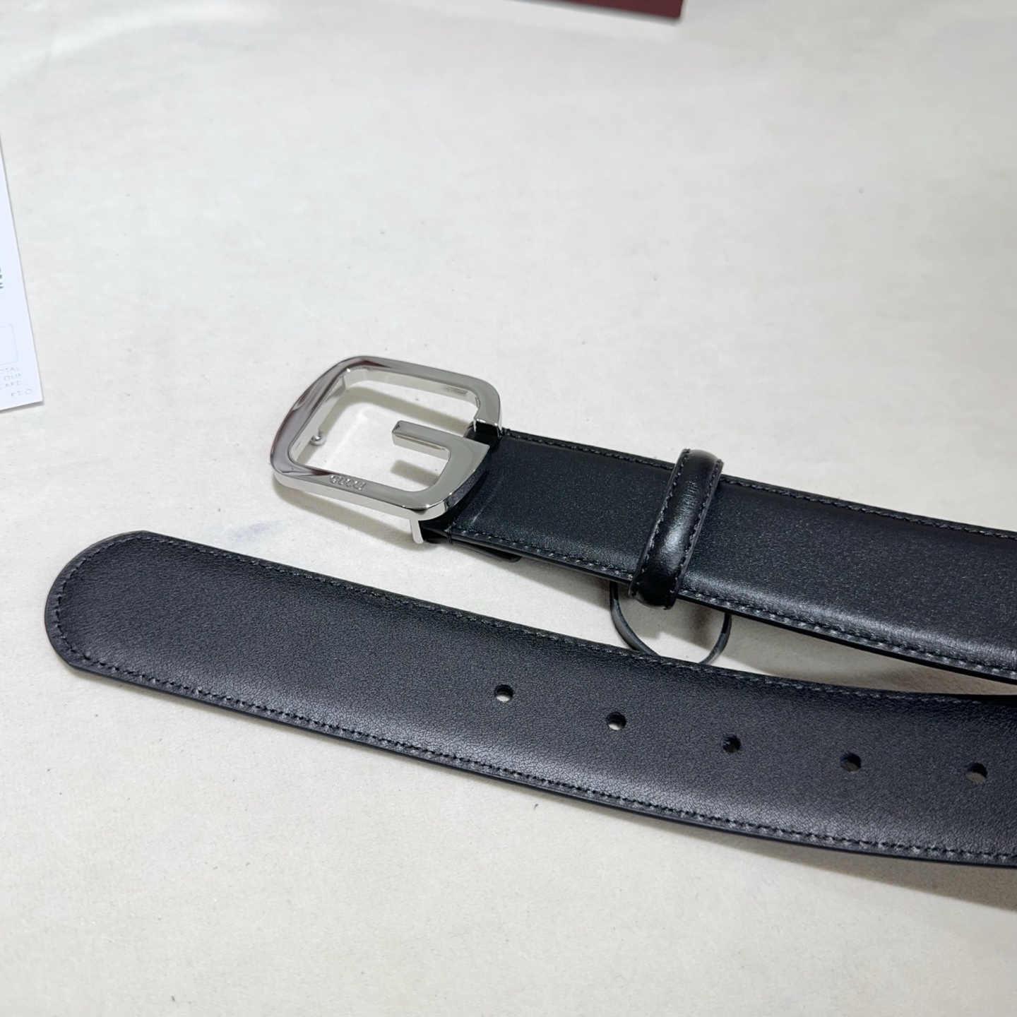 GUCCI(古奇) 采用头层牛皮 黑色亮金 亮银 亮枪 扣头-Chinese UA Cheap High Quatity Brand Clothes Bags handbags Sneakers wholesale wholesaler seller from China Factory suppliers Fashion Clothing Shoes best Quality Beautiful Price GUCCI(古奇) 采用头层牛皮 黑色亮金 亮银 亮枪 扣头