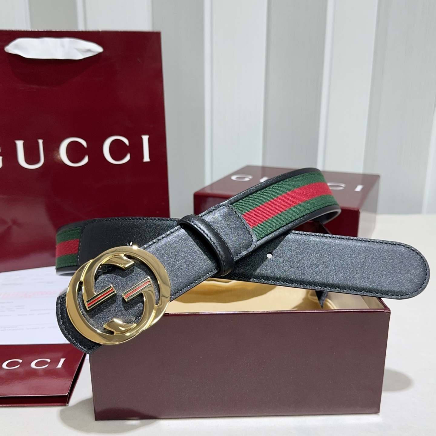 GUCCI(古奇新款) 采用织带布搭配双面头层牛皮 红绿布包边黑色牛皮亮金 亮银 亮枪 扣头-Chinese wholesaler seller Clothes Bags handbags wholesale Shoes High Quatity wholesaler seller Cheap Sneakers from China Factory Chinese suppliers china wholesale clothing wholesaler seller GUCCI(古奇新款) 采用织带布搭配双面头层牛皮 红绿布包边黑色牛皮亮金 亮银 亮枪 扣头