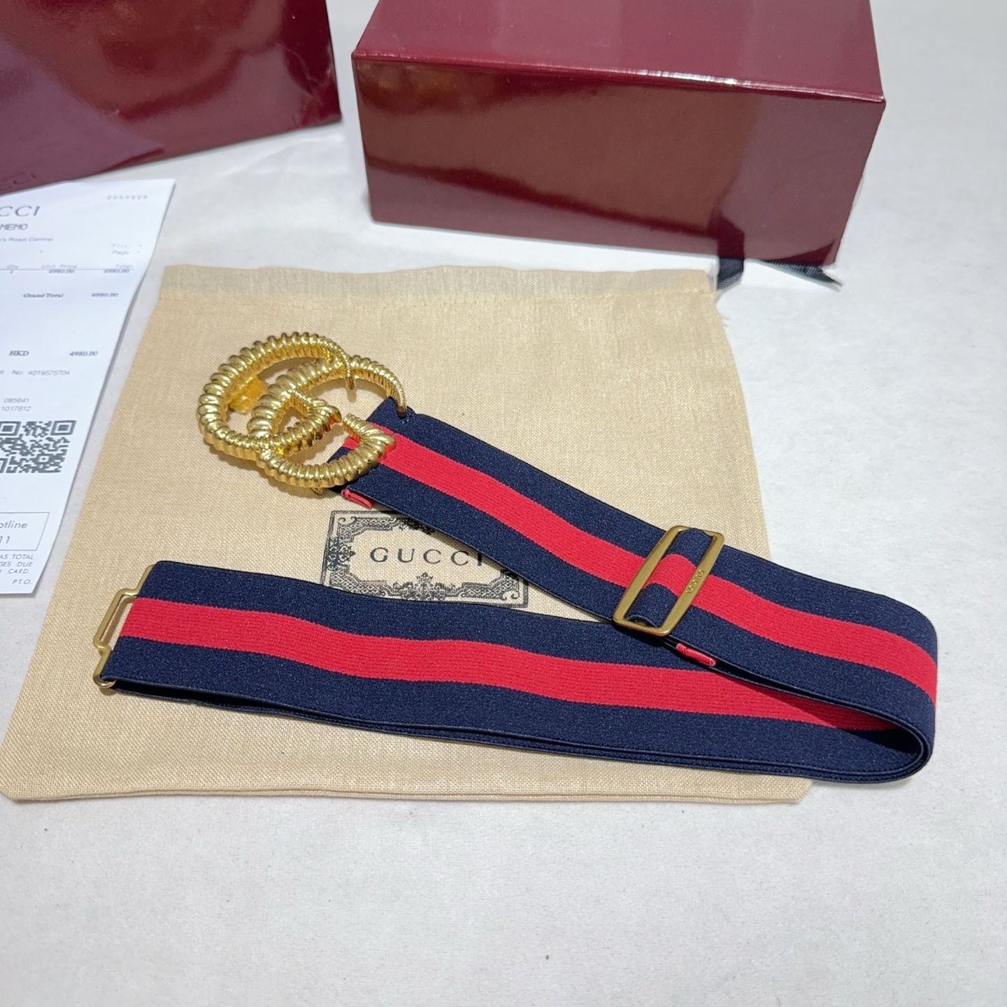 GUCCI(古奇经典重现) 采用弹力尼龙布 复古扣头打造 柔软细腻-Chinese wholesaler seller Clothes Bags handbags wholesale Shoes High Quatity wholesaler seller Cheap Sneakers from China Factory Chinese suppliers china wholesale clothing wholesaler seller GUCCI(古奇经典重现) 采用弹力尼龙布 复古扣头打造 柔软细腻