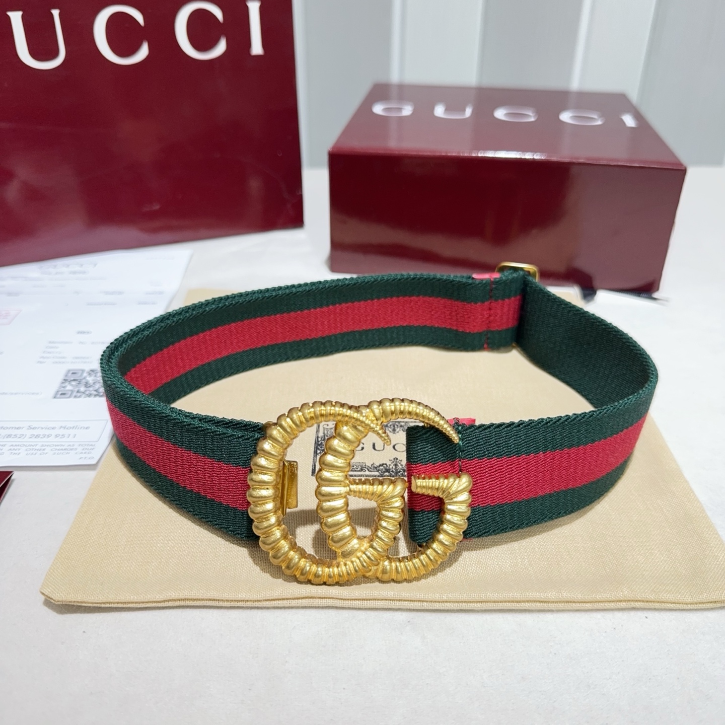 GUCCI(古奇经典重现) 采用弹力尼龙布 复古扣头打造 柔软细腻-Chinese wholesaler seller Clothes Bags handbags wholesale Shoes High Quatity wholesaler seller Cheap Sneakers from China Factory Chinese suppliers china wholesale clothing wholesaler seller GUCCI(古奇经典重现) 采用弹力尼龙布 复古扣头打造 柔软细腻