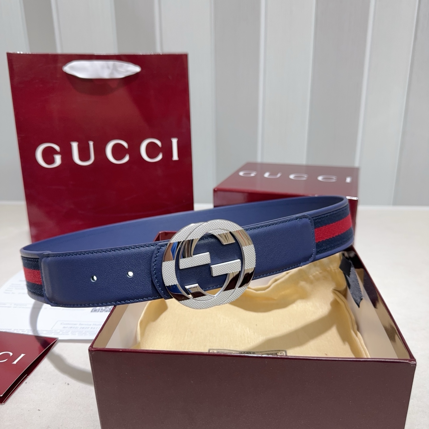 🎐GUCCI🎐（古奇新款）采用织带布搭配双面头层牛皮 ➕纯钢精品花纹扣头打造 双面可用，柔软细腻，休闲商