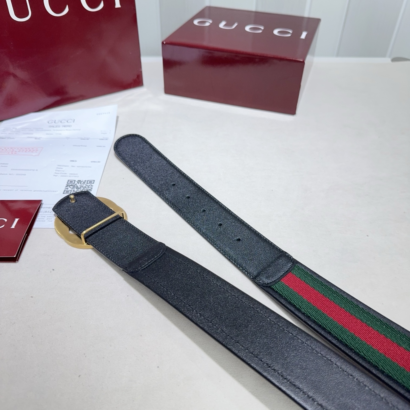 GUCCI（古奇新款） 采用织带布搭配双面头层牛皮 红绿布包边黑色牛皮亮金扣头