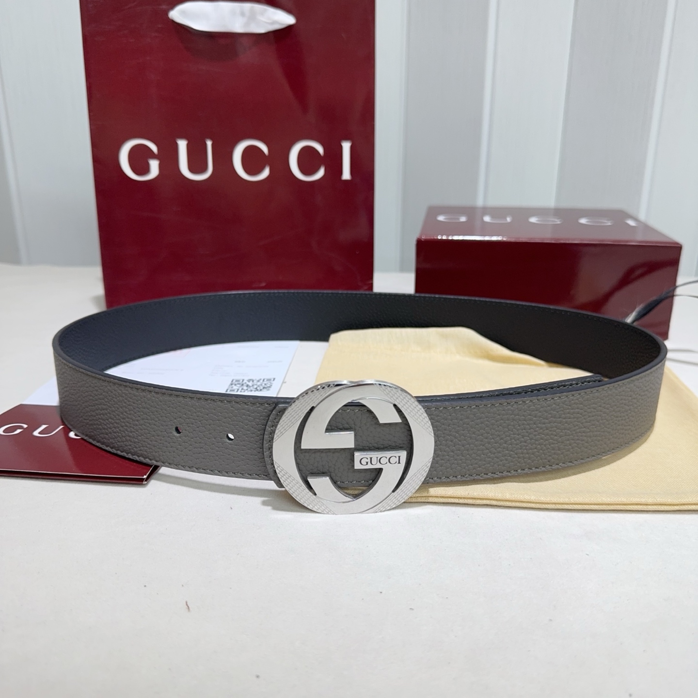 🎐GUCCI🎐（古奇新款）采用双面togo纹头层牛皮 ➕纯钢精品花纹扣头打造 双面可用，柔软细腻，休闲商