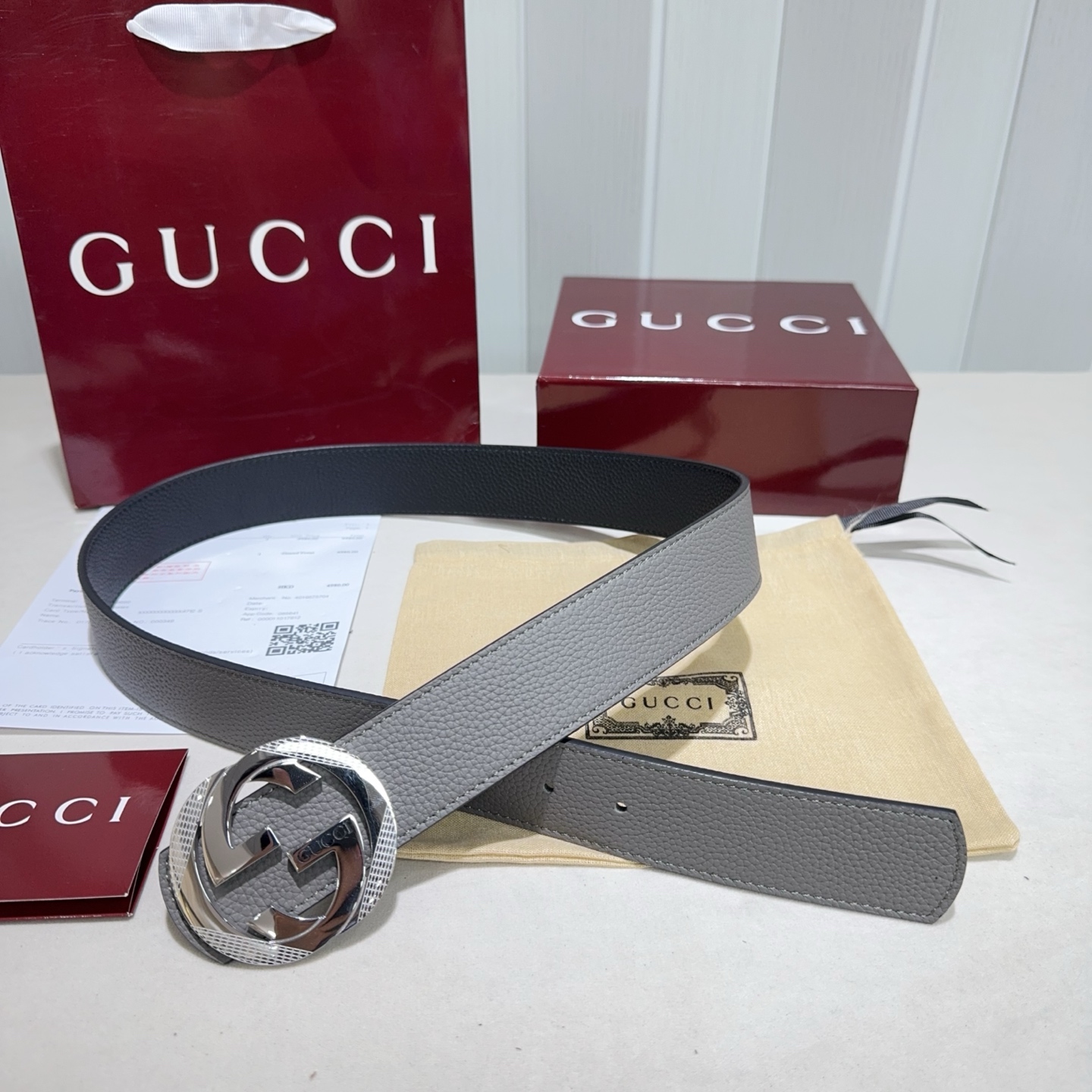GUCCI(古奇新款) 采用双面togo纹头层牛皮 纯钢精品花纹扣头打造 双面灰色配黑色亮银扣头-Top High Quatity Cheap Sneakers Fashion Clothing Clothes Bags handbags Shoes of all Brand wholesale With The best Quality And Beautiful Price from China Factory Chinese suppliers wholesaler seller GUCCI(古奇新款) 采用双面togo纹头层牛皮 纯钢精品花纹扣头打造 双面灰色配黑色亮银扣头