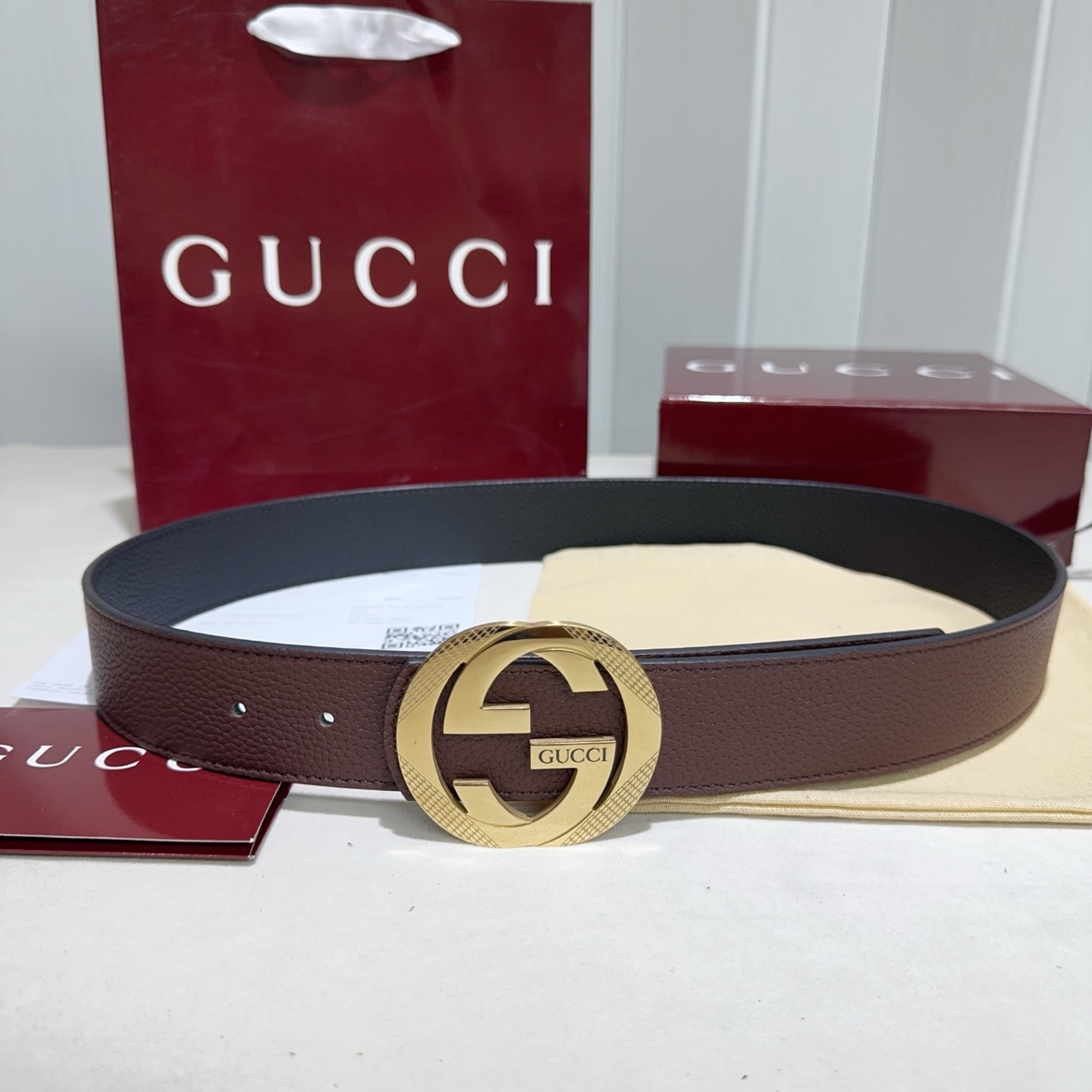 🎐GUCCI🎐（古奇新款）采用双面togo纹头层牛皮 ➕纯钢精品花纹扣头打造 双面可用，柔软细腻，休闲商