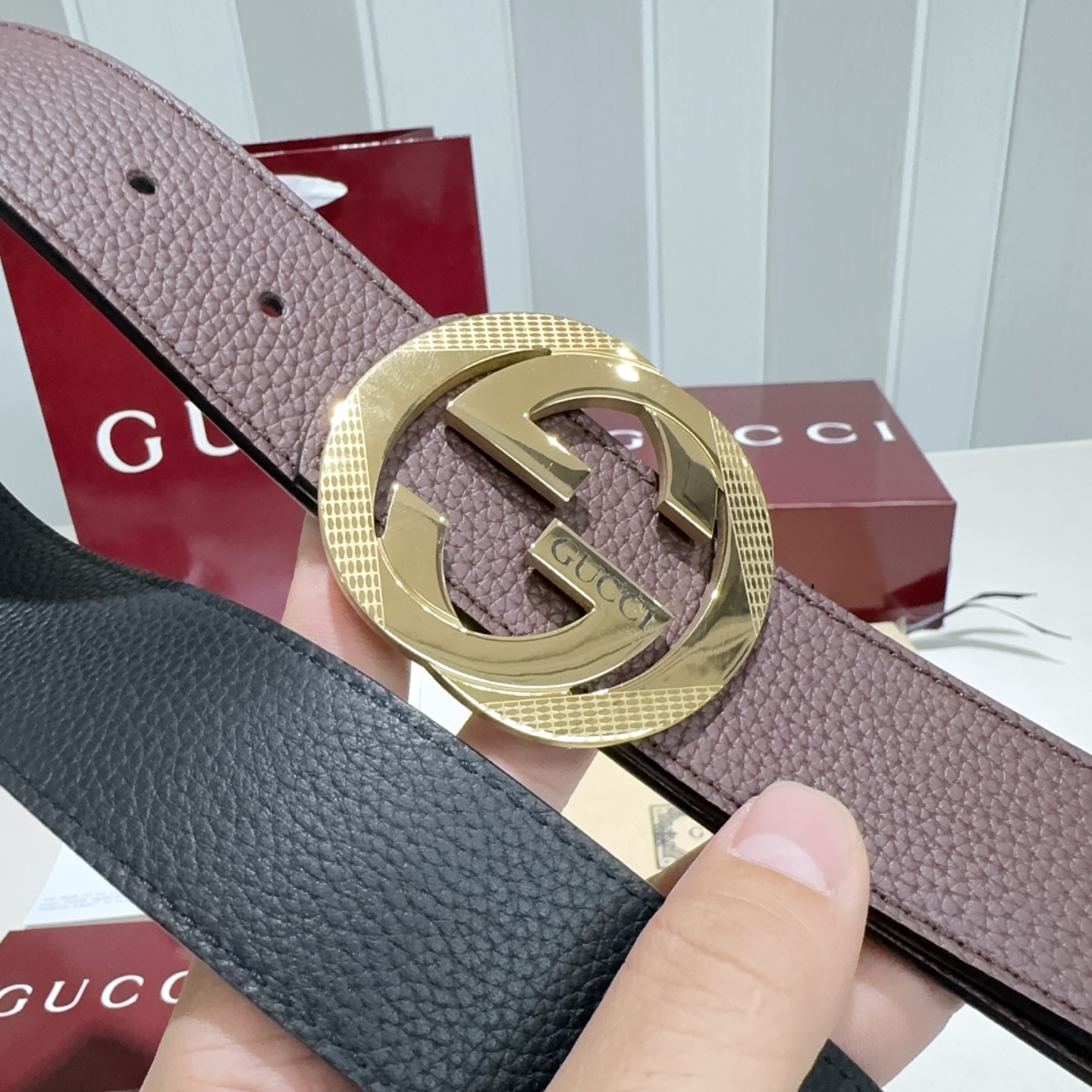 🎐GUCCI🎐（古奇新款）采用双面togo纹头层牛皮 ➕纯钢精品花纹扣头打造 双面可用，柔软细腻，休闲商