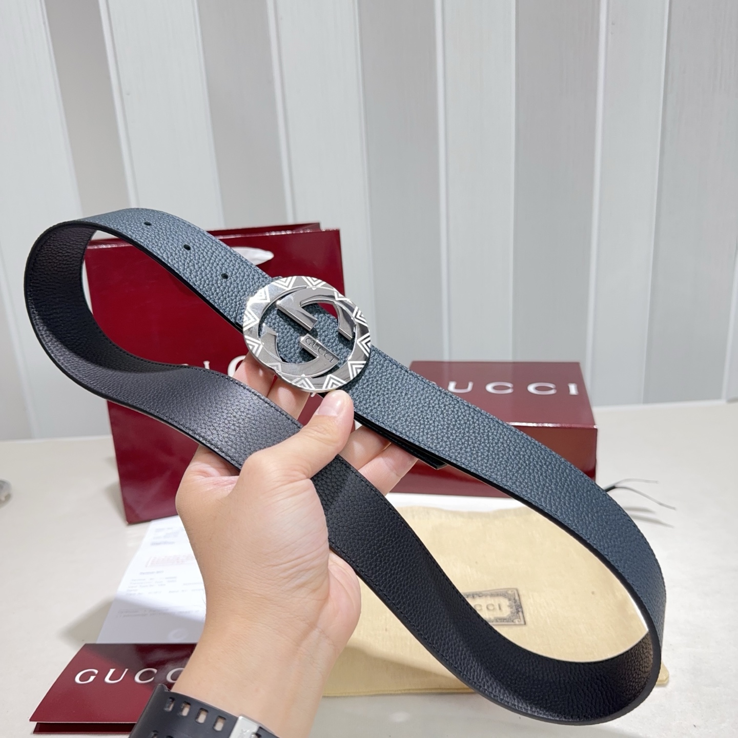 🎐GUCCI🎐（古奇新款）采用双面togo纹头层牛皮 ➕纯钢精品花纹扣头打造 双面可用，柔软细腻，休闲商