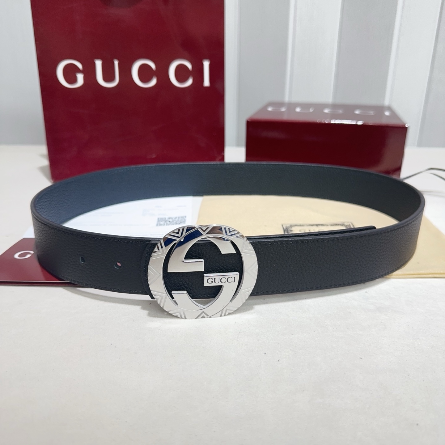 🎐GUCCI🎐（古奇新款）采用双面togo纹头层牛皮 ➕纯钢精品花纹扣头打造 双面可用，柔软细腻，休闲商