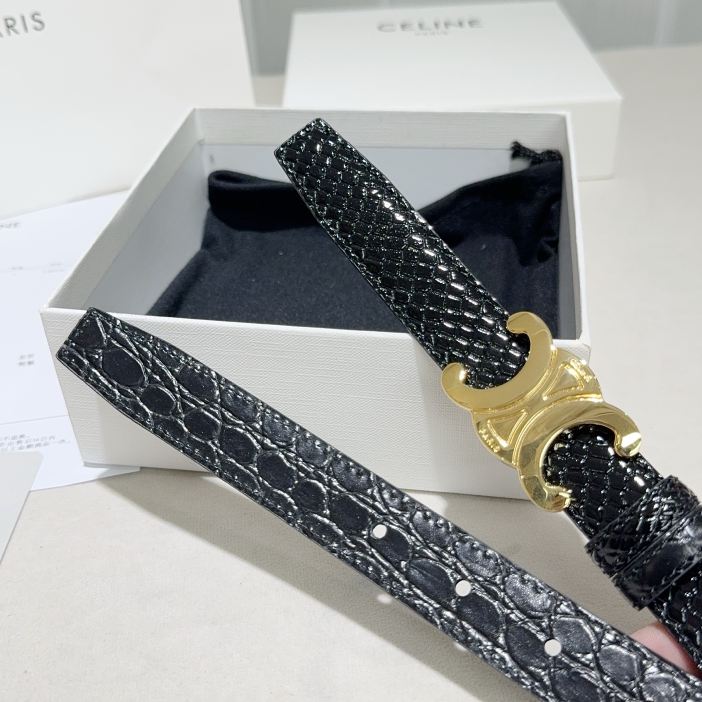 CELINE✨凯旋门蛇纹细腰｜yyds蛇纹肌理搭配石头纹+经典扣头一根腰带解锁N种穿搭精致感细款版型勾勒