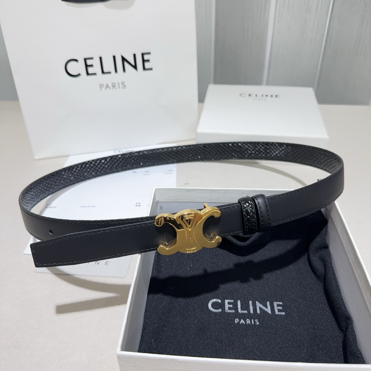 CELINE✨凯旋门蛇纹细腰｜yyds蛇纹肌理搭配平纹牛皮+经典扣头一根腰带解锁N种穿搭精致感细款版型勾