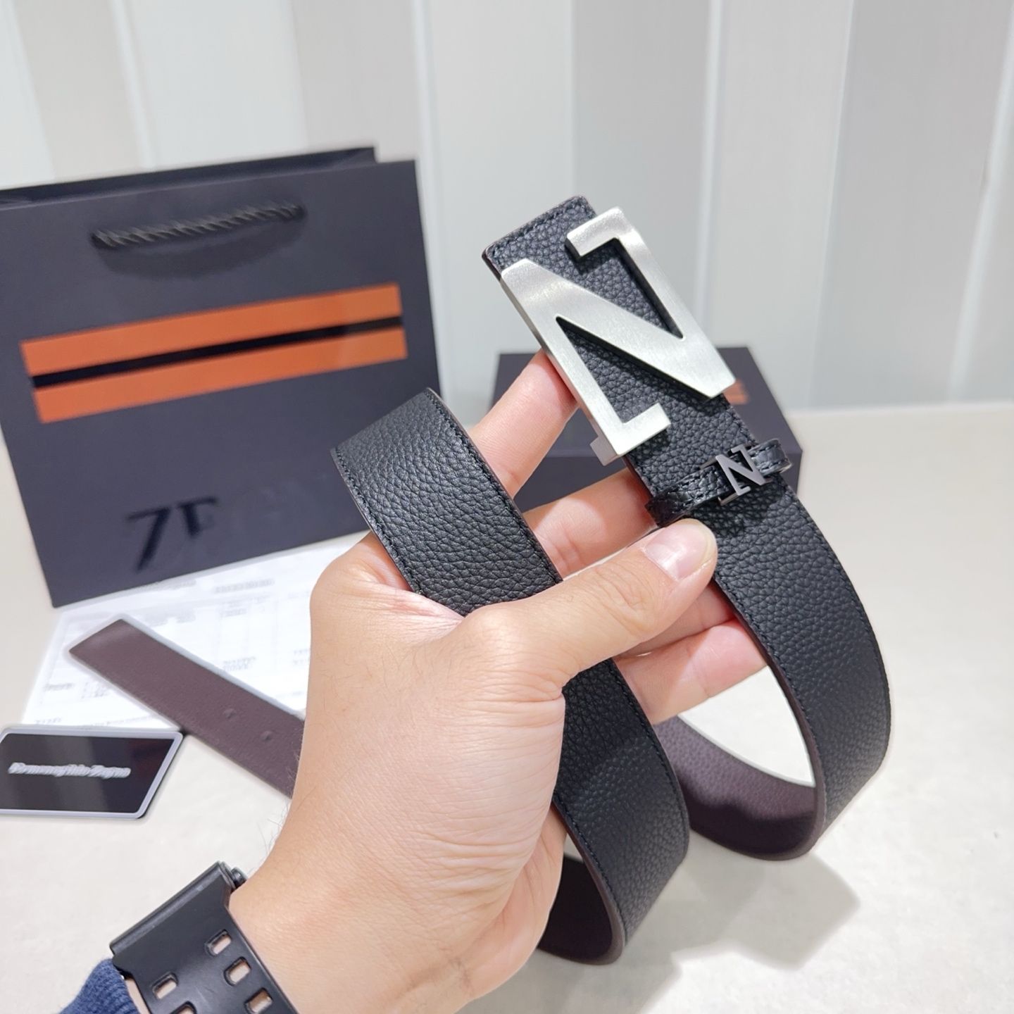 ZEGNA(杰尼亚)Z字扣皮带，双面togo纹质感拉满，金属扣饰简约大气，商务休闲双场景适配，低调奢华的