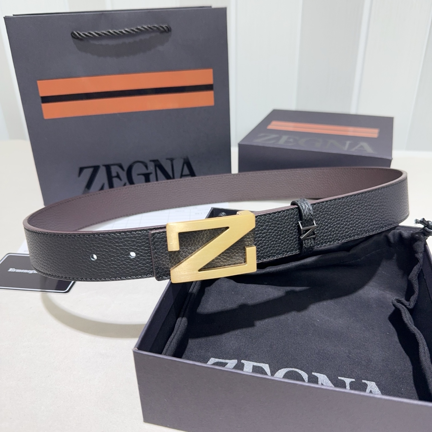 ZEGNA(杰尼亚)Z字扣皮带，双面togo纹质感拉满，金属扣饰简约大气，商务休闲双场景适配，低调奢华的