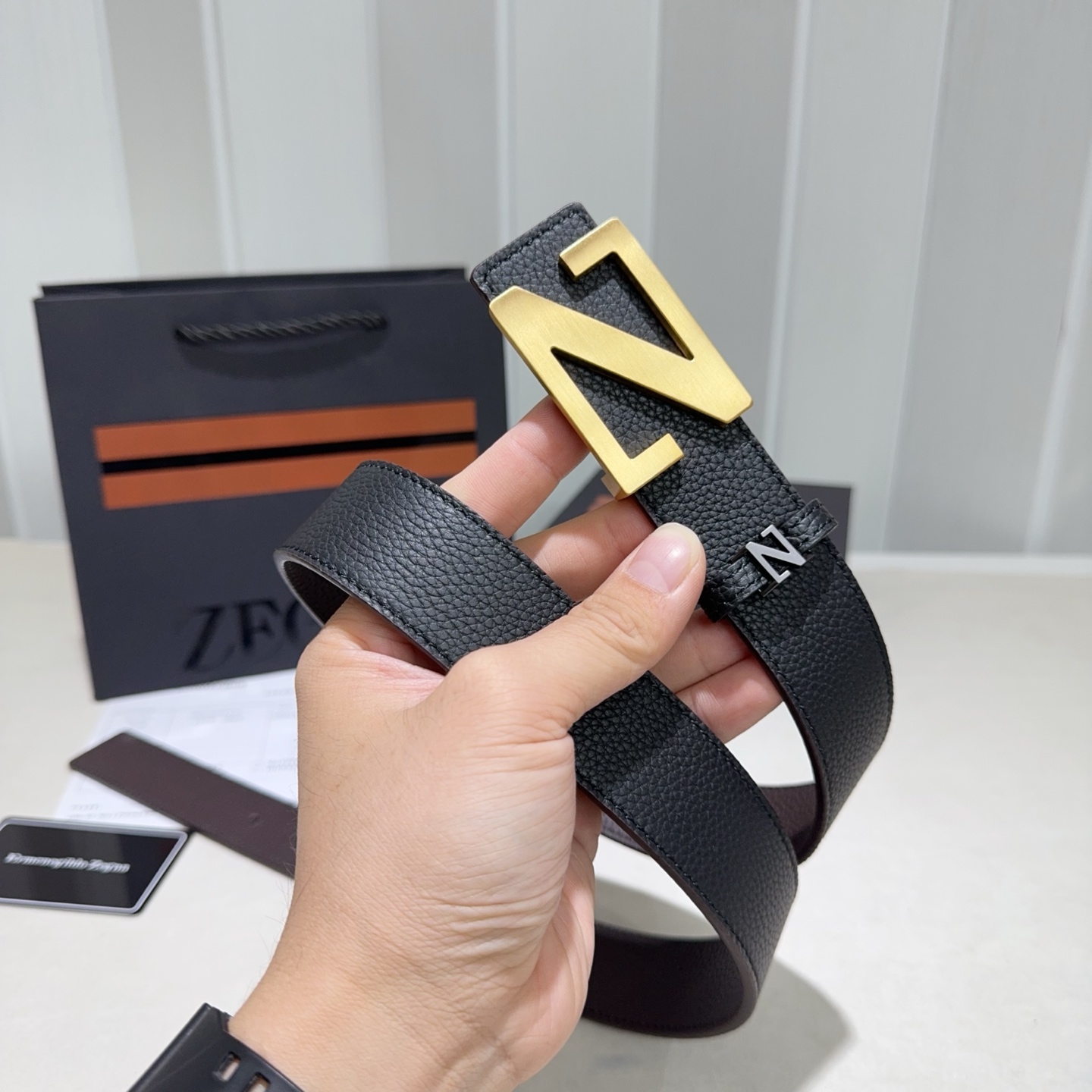 ZEGNA(杰尼亚)Z字扣皮带，双面togo纹质感拉满，金属扣饰简约大气，商务休闲双场景适配，低调奢华的