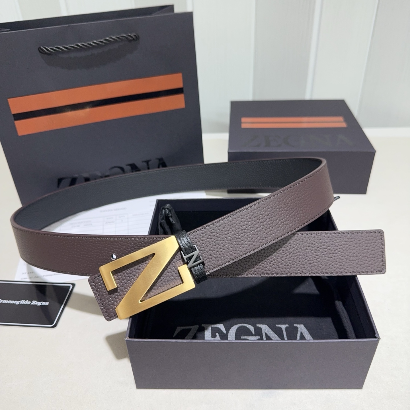 ZEGNA(杰尼亚)Z字扣皮带，双面togo纹质感拉满，金属扣饰简约大气，商务休闲双场景适配，低调奢华的